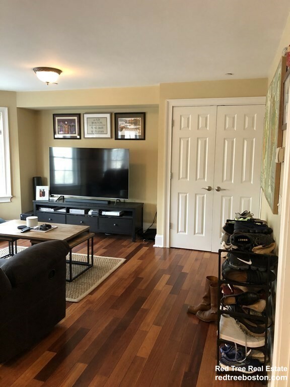 341 Broadway, South Boston