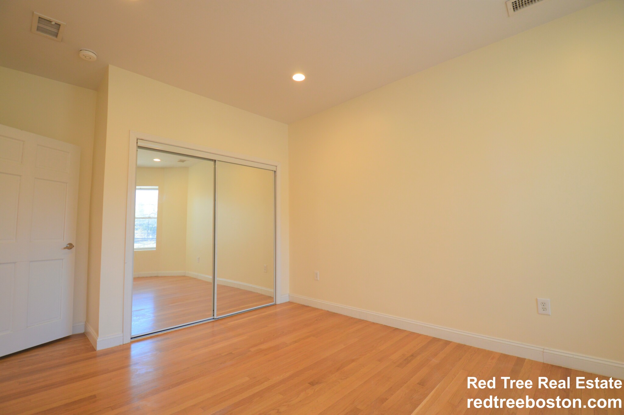 1801 Beacon St, Brookline