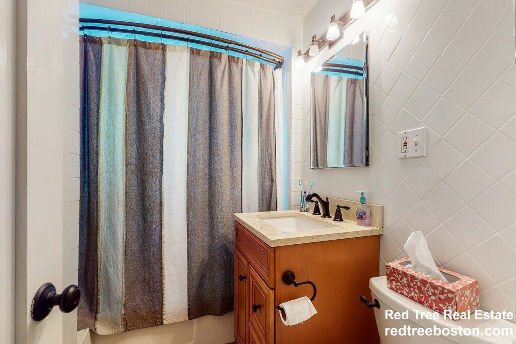 263 Powder House Blvd, Teele Square