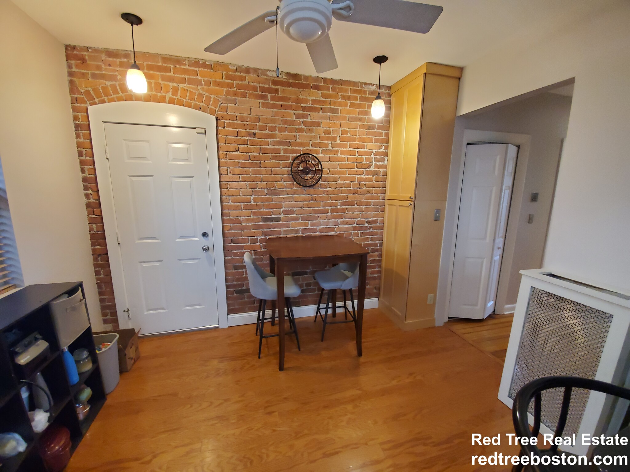2 bed, 1 bath apartment for rent at 299 Tappan St Unit 3, Brookline — photo 11 of 17