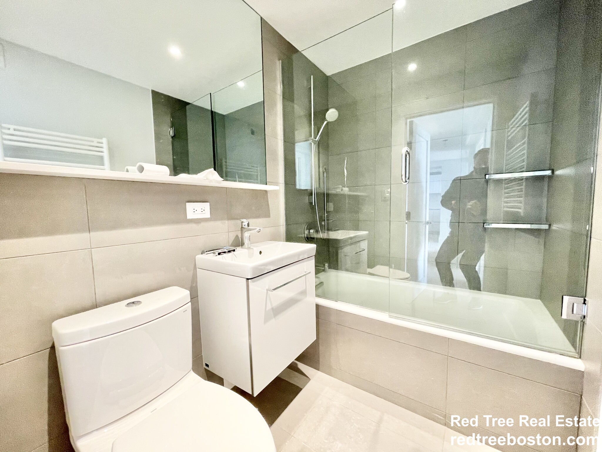 2 bed, 1 bath apartment for rent at 1410 Columbia Rd Unit 12G, South Boston — photo 8 of 18