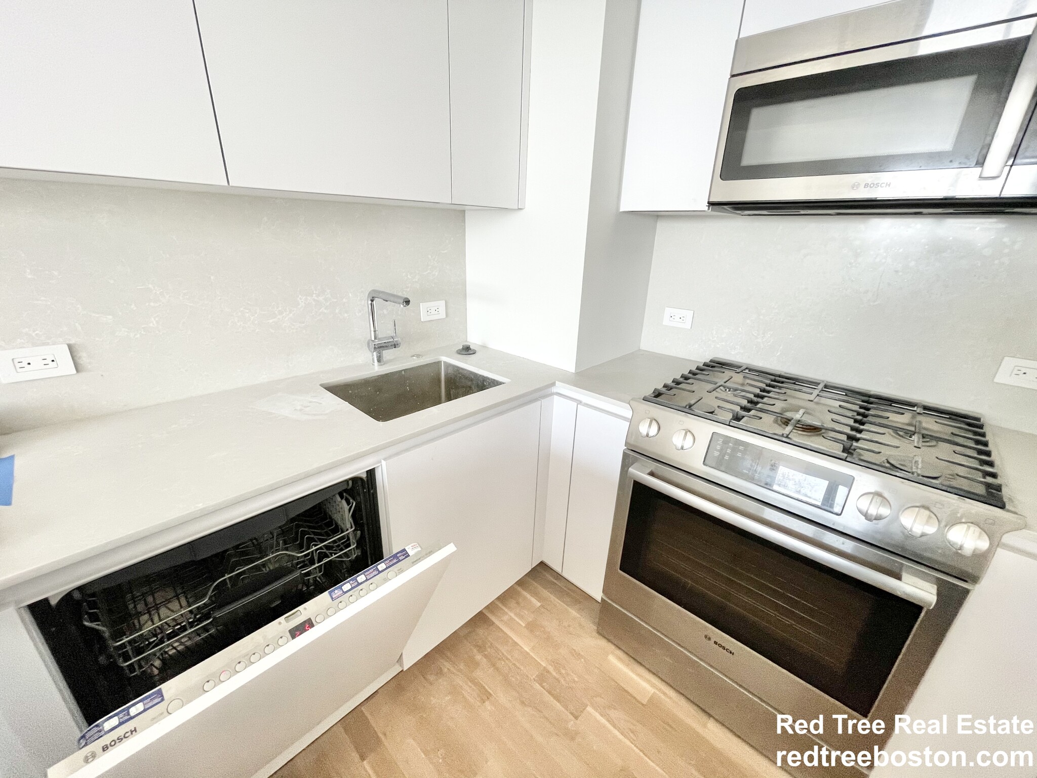 2 bed, 1 bath apartment for rent at 1410 Columbia Rd Unit 12G, South Boston — photo 5 of 18
