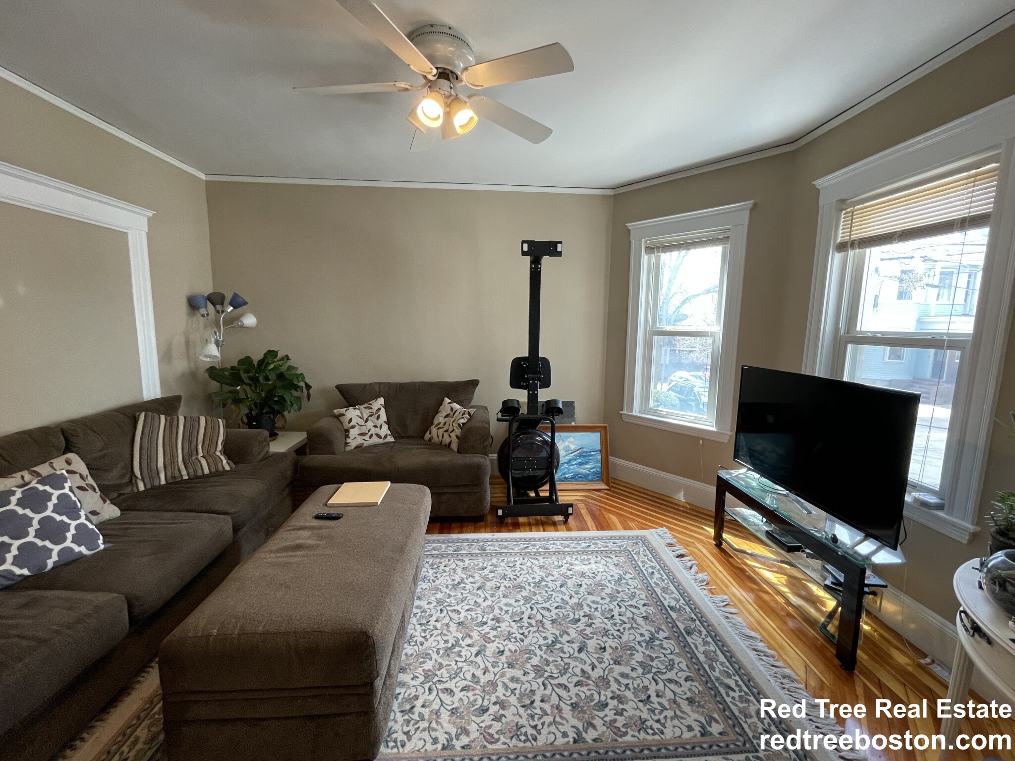 121 Lowell St, Prospect Hill