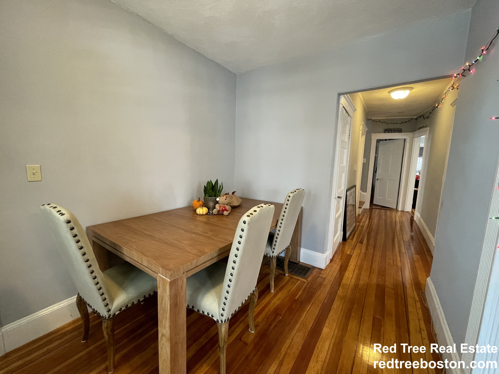 121 Lowell St, Prospect Hill