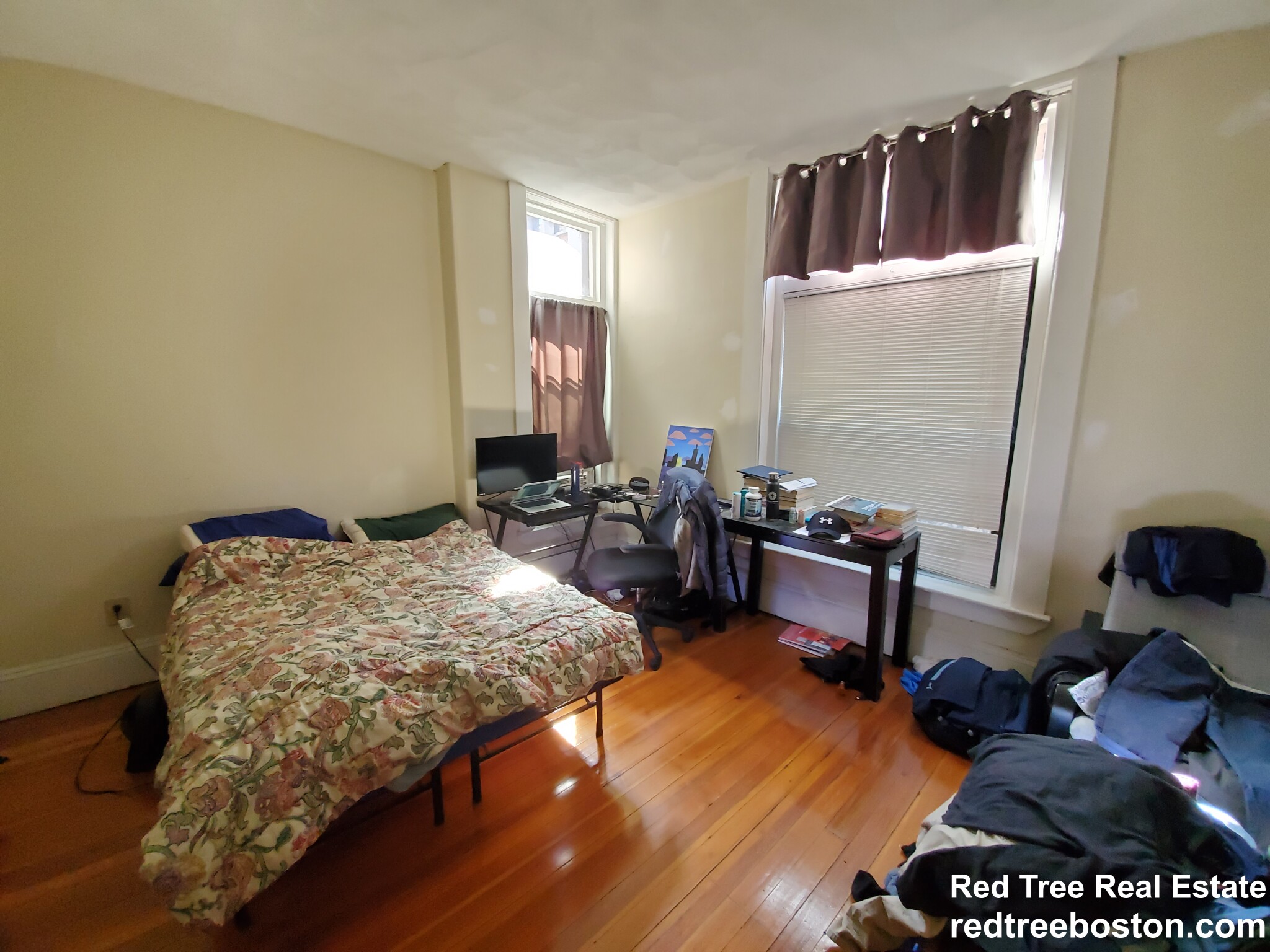 217 Harvard St, Coolidge Corner