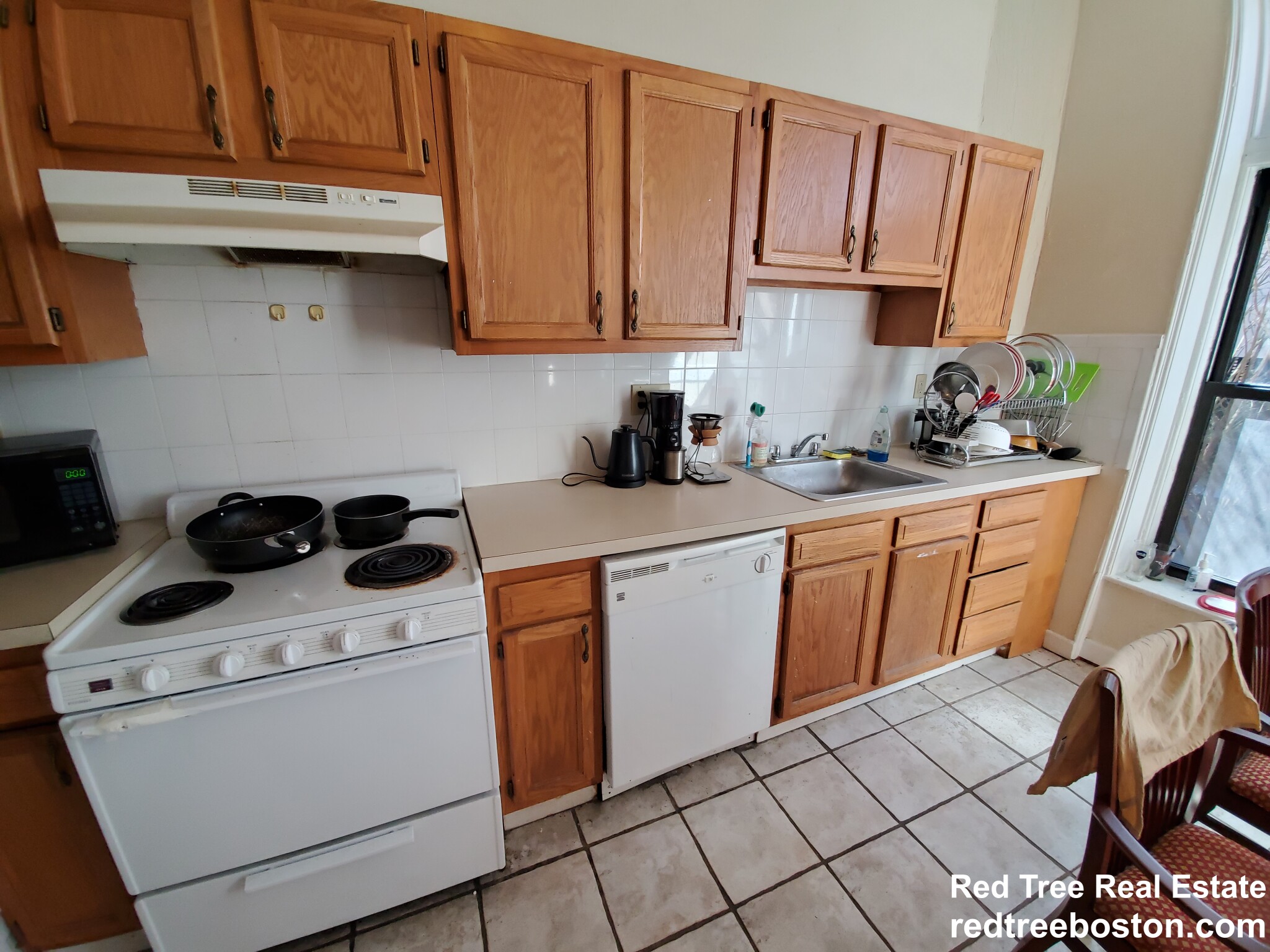 217 Harvard St, Coolidge Corner