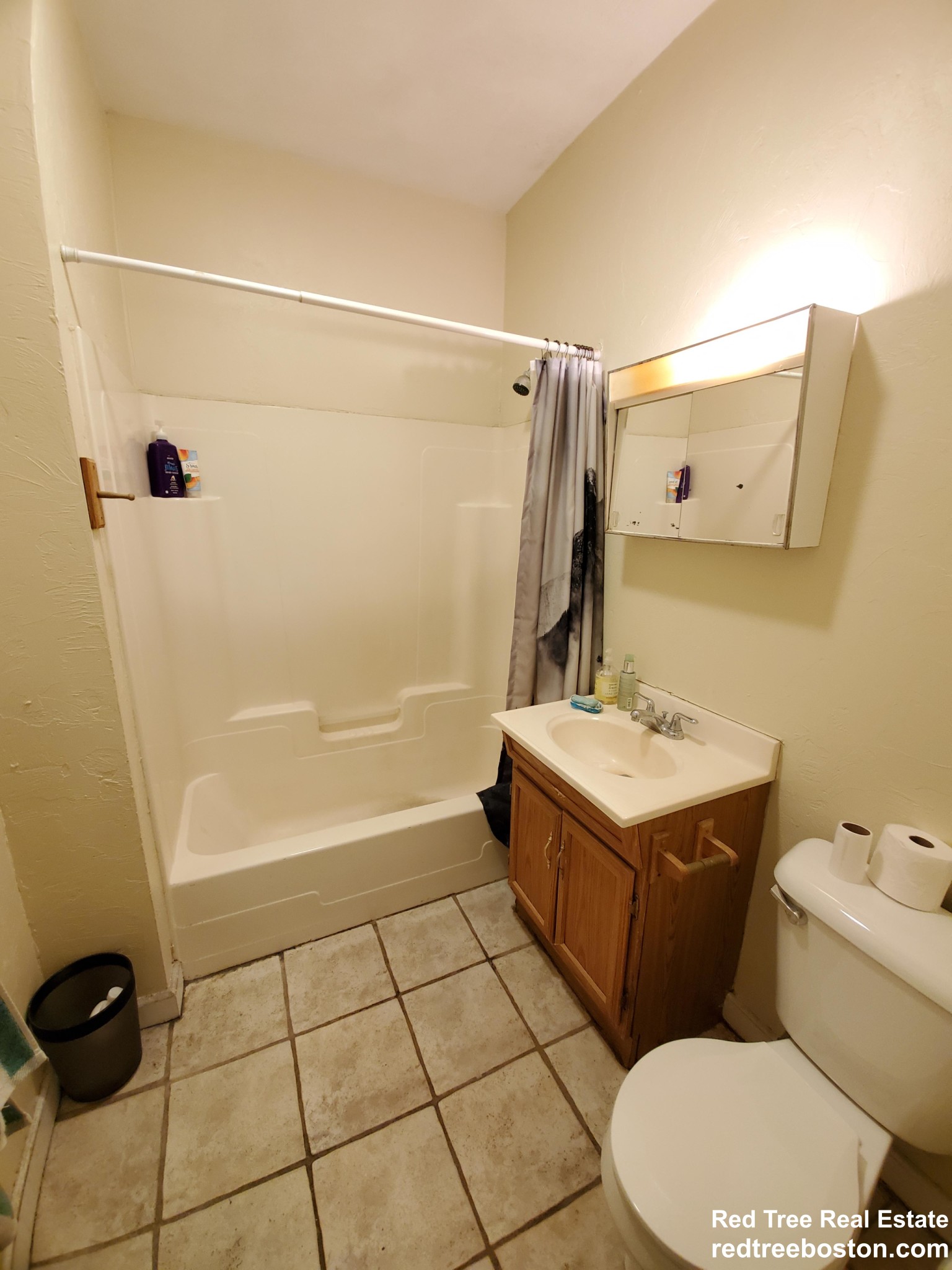 217 Harvard St, Coolidge Corner