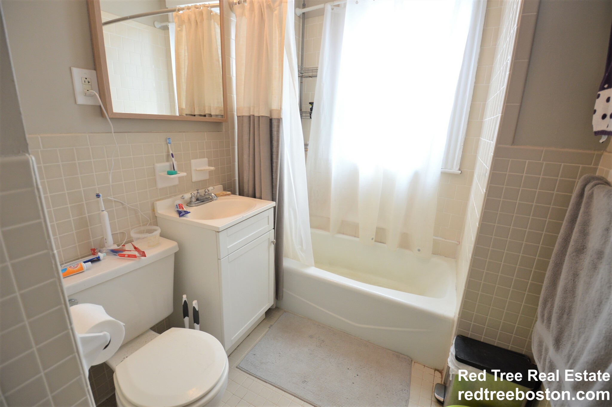 2 bed, 1 bath apartment for rent at 90 Bynner St Unit 4, Jamaica Plain — photo 20 of 50