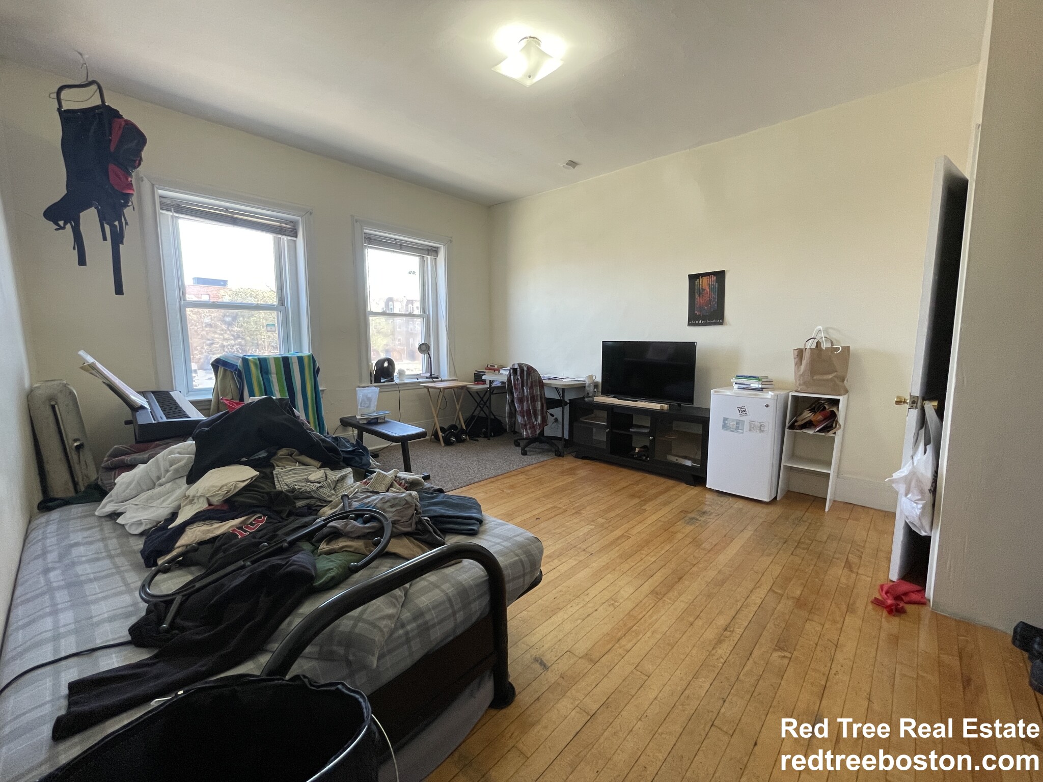 1284 Commonwealth Ave, Allston