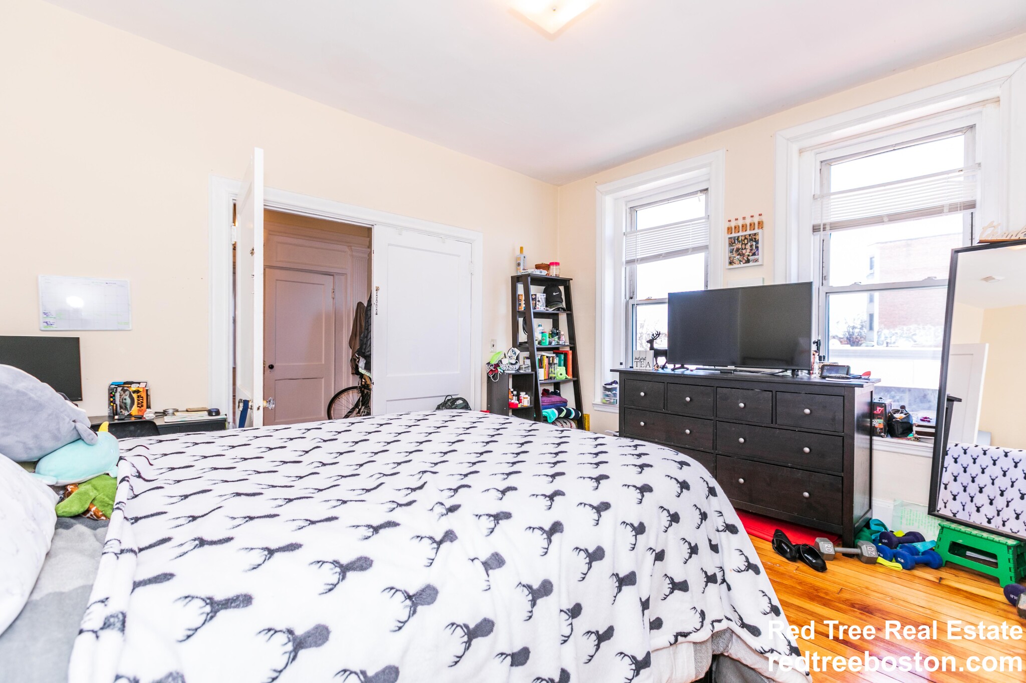 1284 Commonwealth Ave, Allston