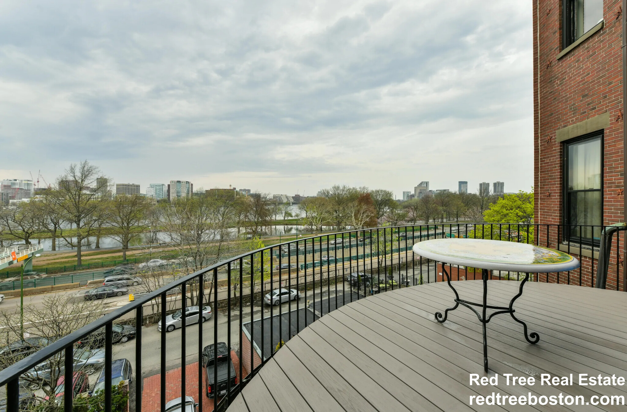 214 Beacon St, Chestnut Hill