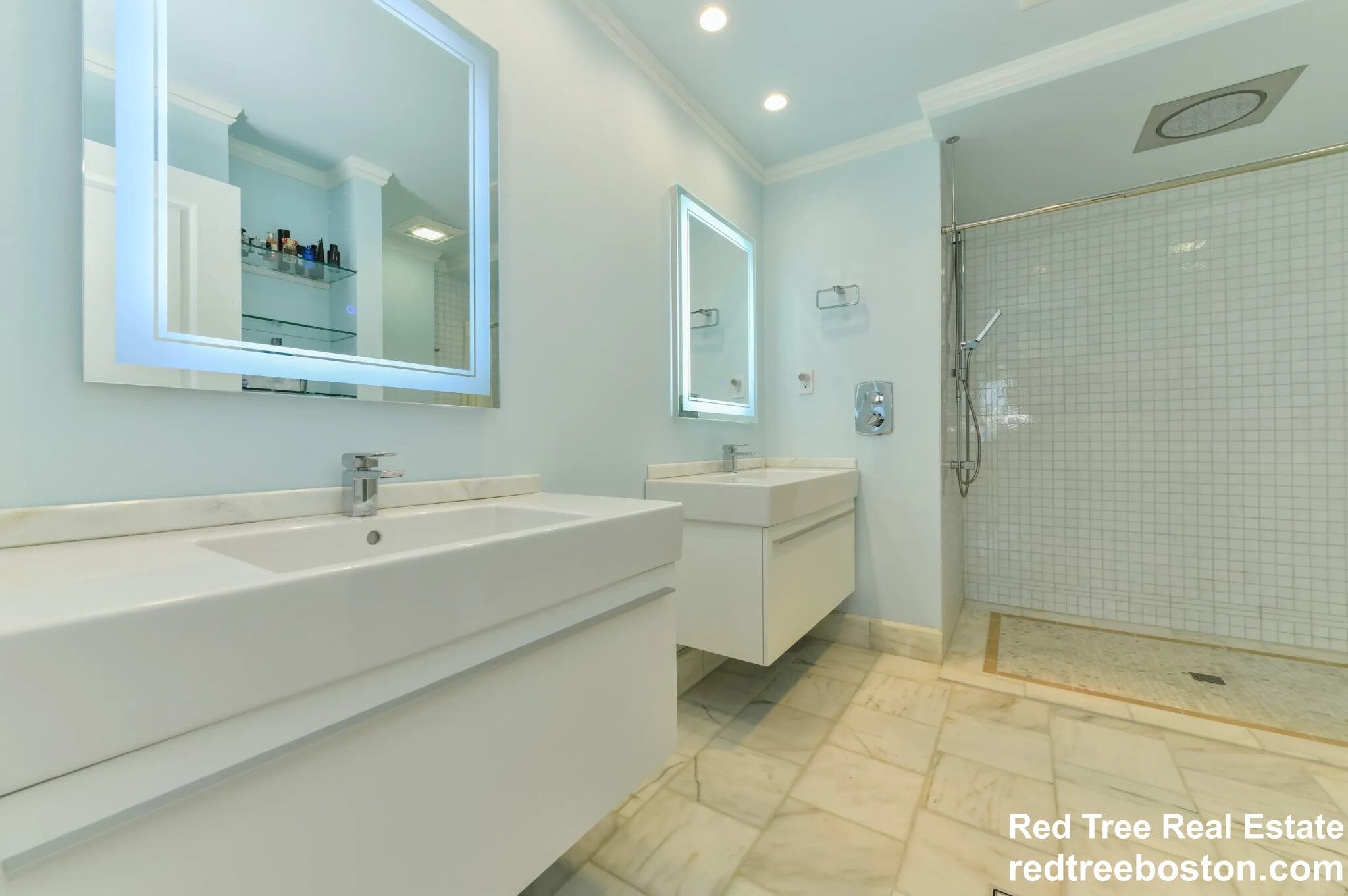 214 Beacon St, Chestnut Hill