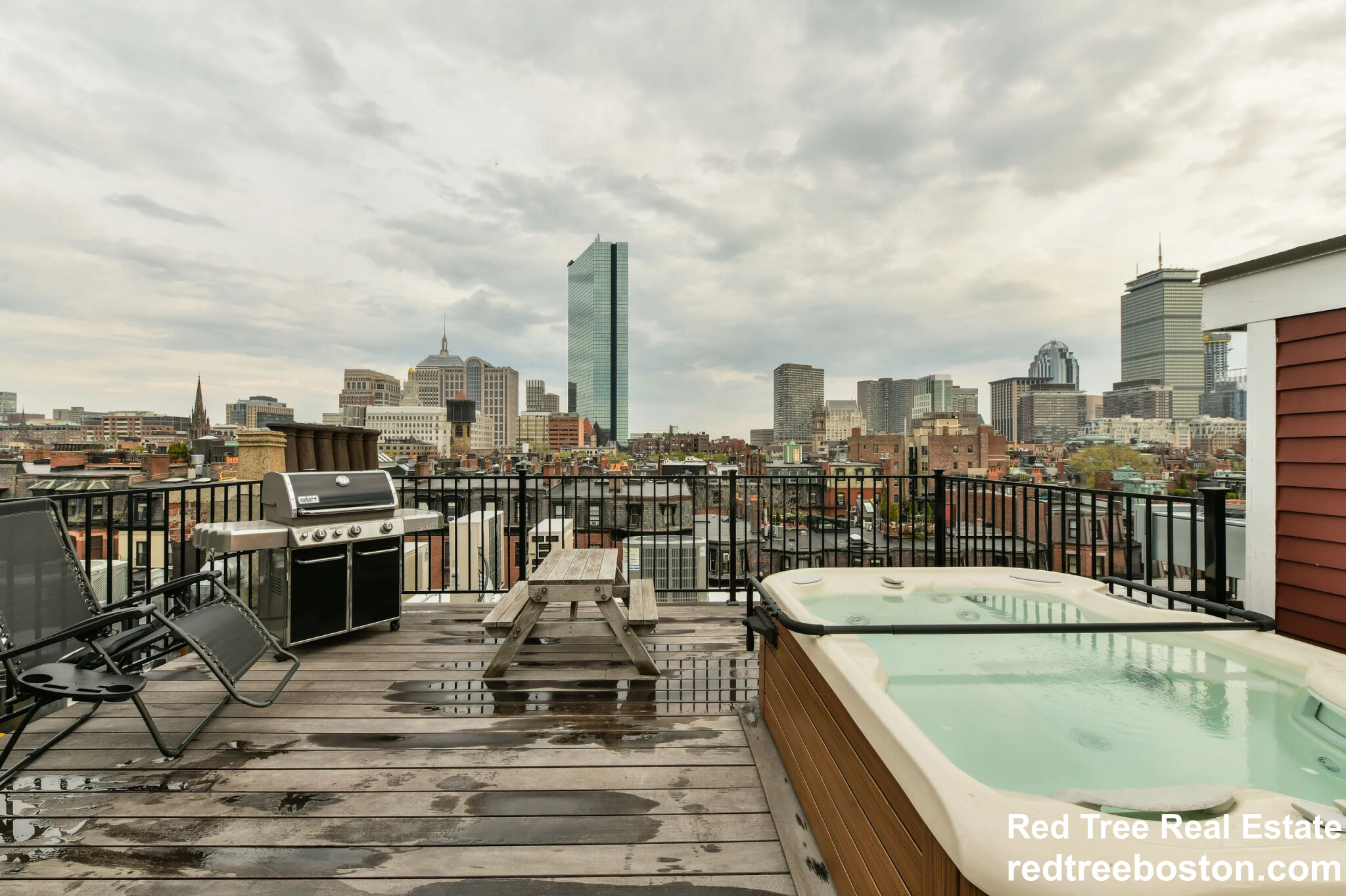 214 Beacon St, Chestnut Hill