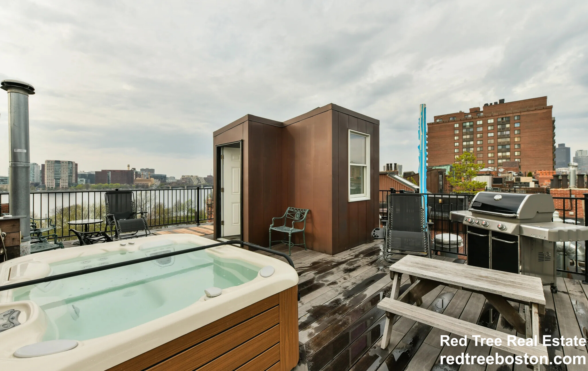 214 Beacon St, Chestnut Hill