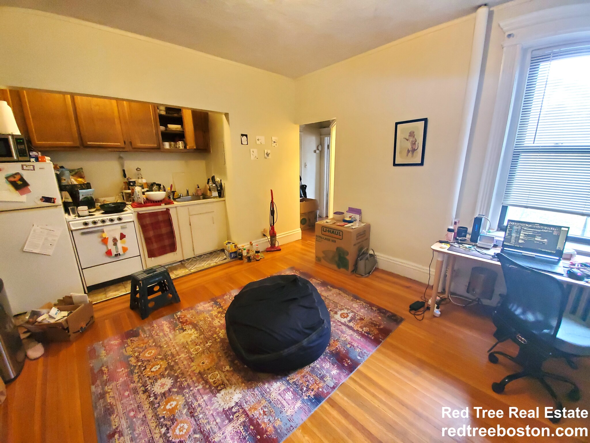 1 bed, 1 bath apartment for rent at 1688 Beacon St Unit 14, Brookline — photo 3 of 7