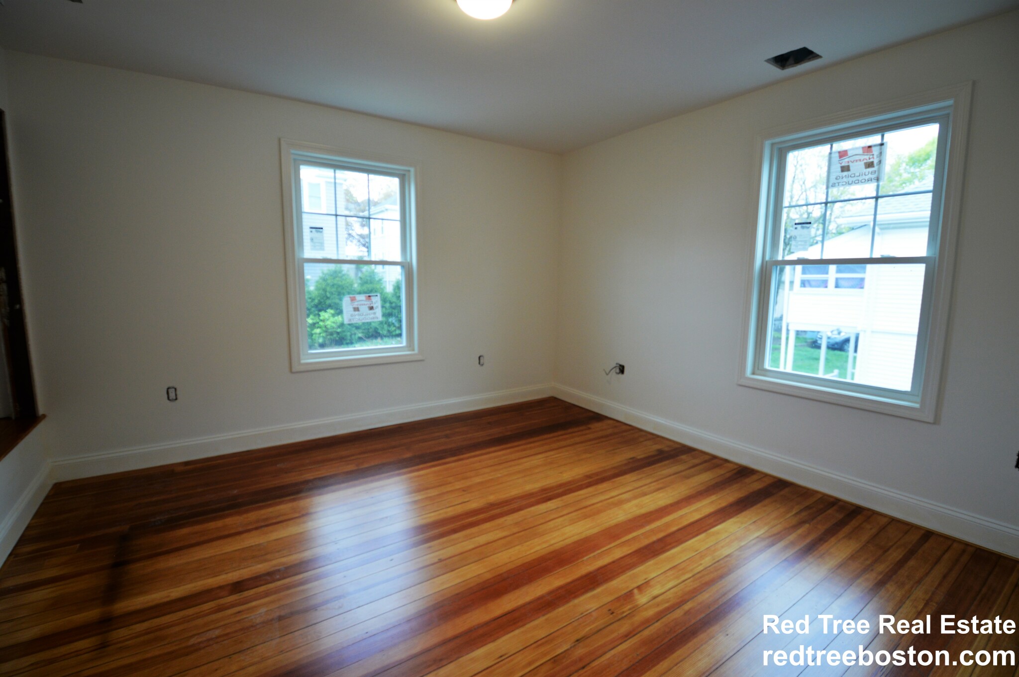 4 bed, 3 bath apartment for rent at 523 School St Unit 2, Belmont — photo 7 of 32
