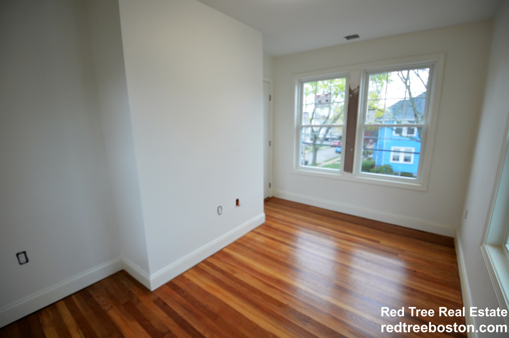 4 bed, 3 bath apartment for rent at 523 School St Unit 2, Belmont — photo 10 of 32