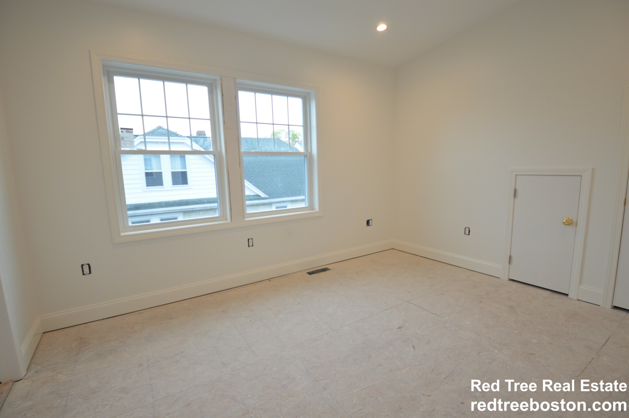 4 bed, 3 bath apartment for rent at 523 School St Unit 2, Belmont — photo 18 of 32