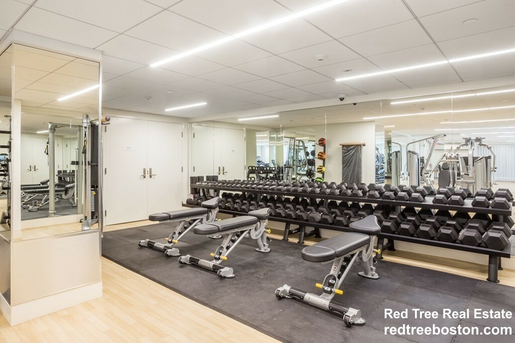 151 Tremont St, Midtown