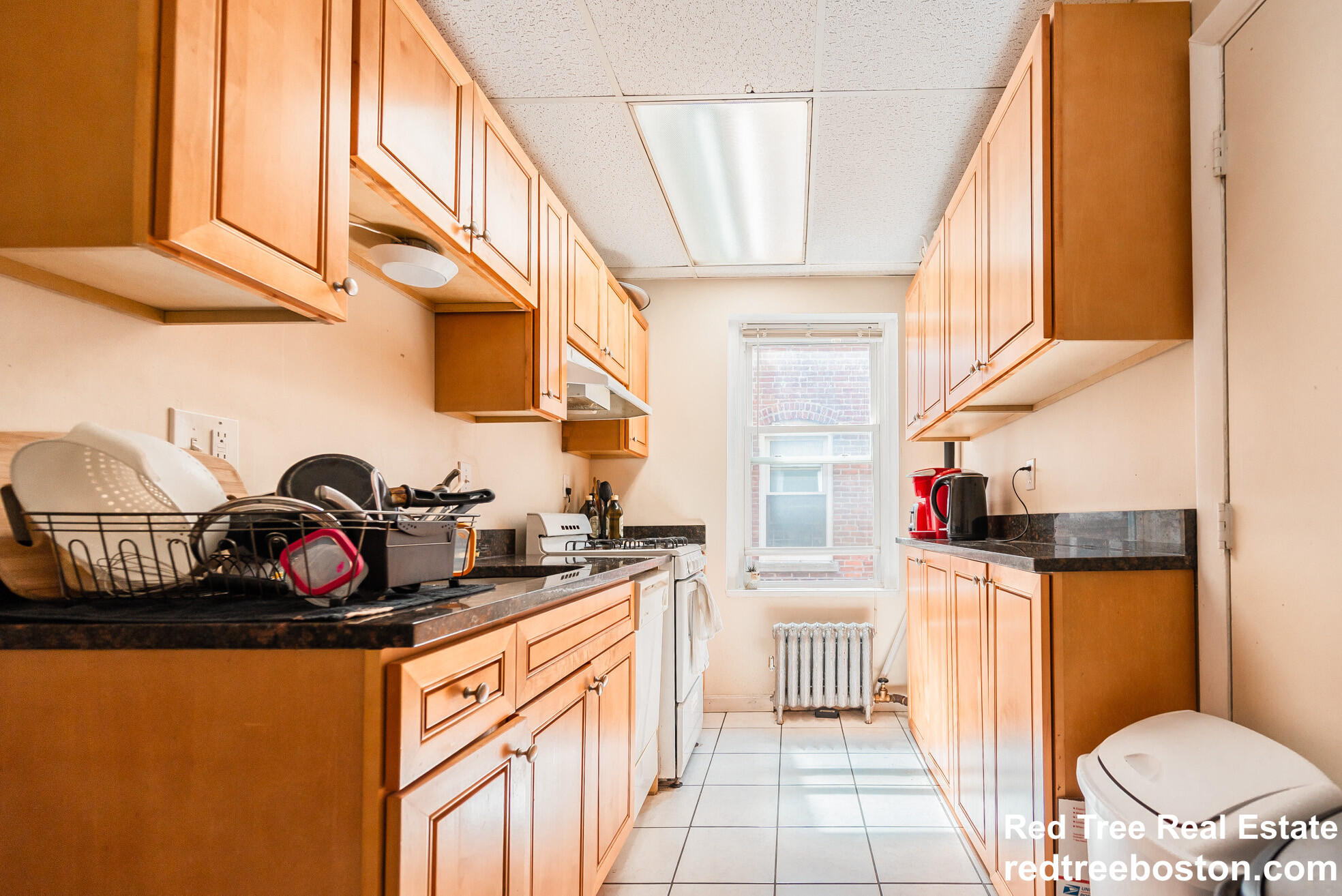 3 bed, 1 bath apartment for rent at 1307 Commonwealth Ave Unit 10, Allston — photo 3 of 11