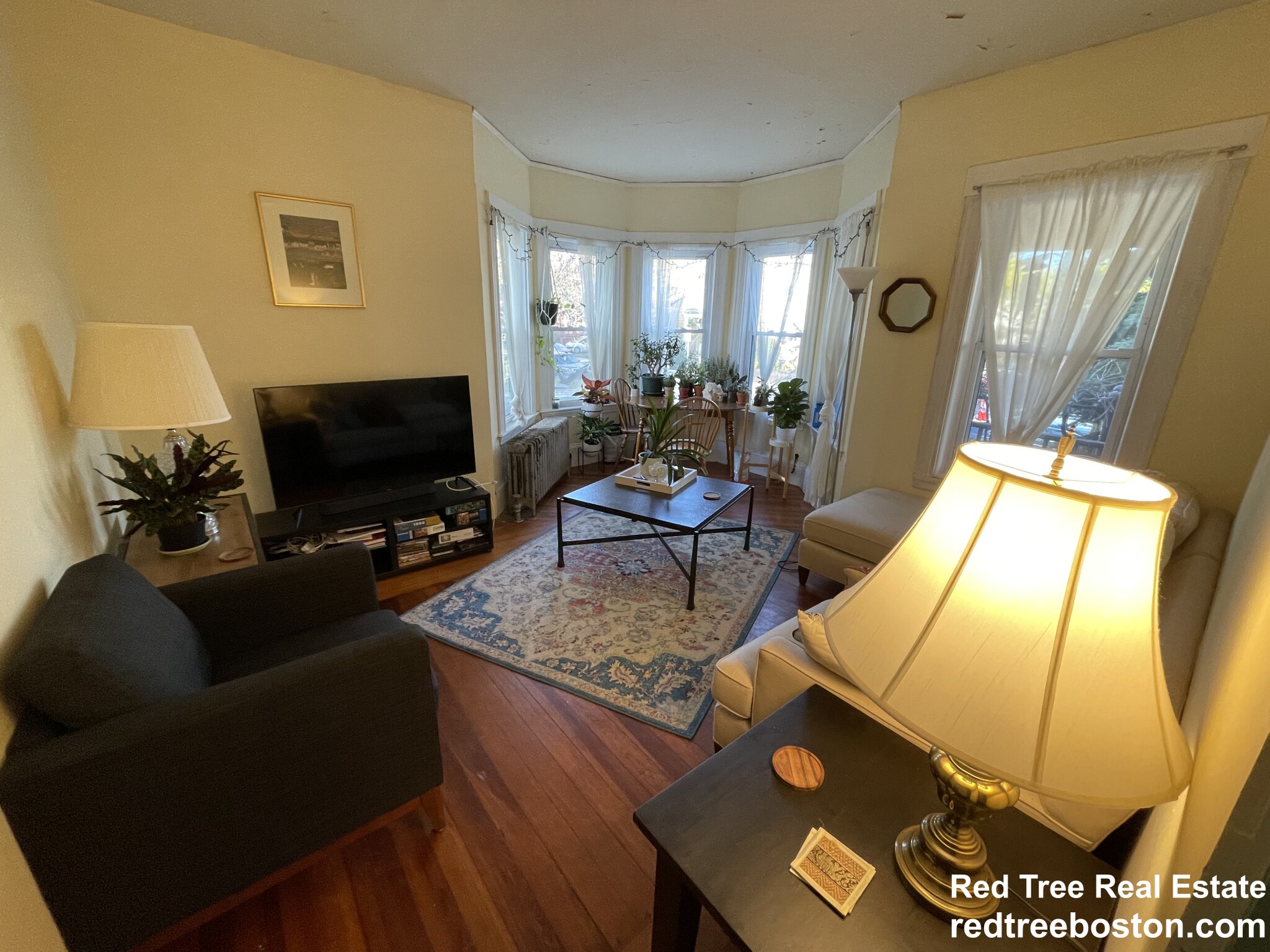 44 Benton Rd, Powder House Square