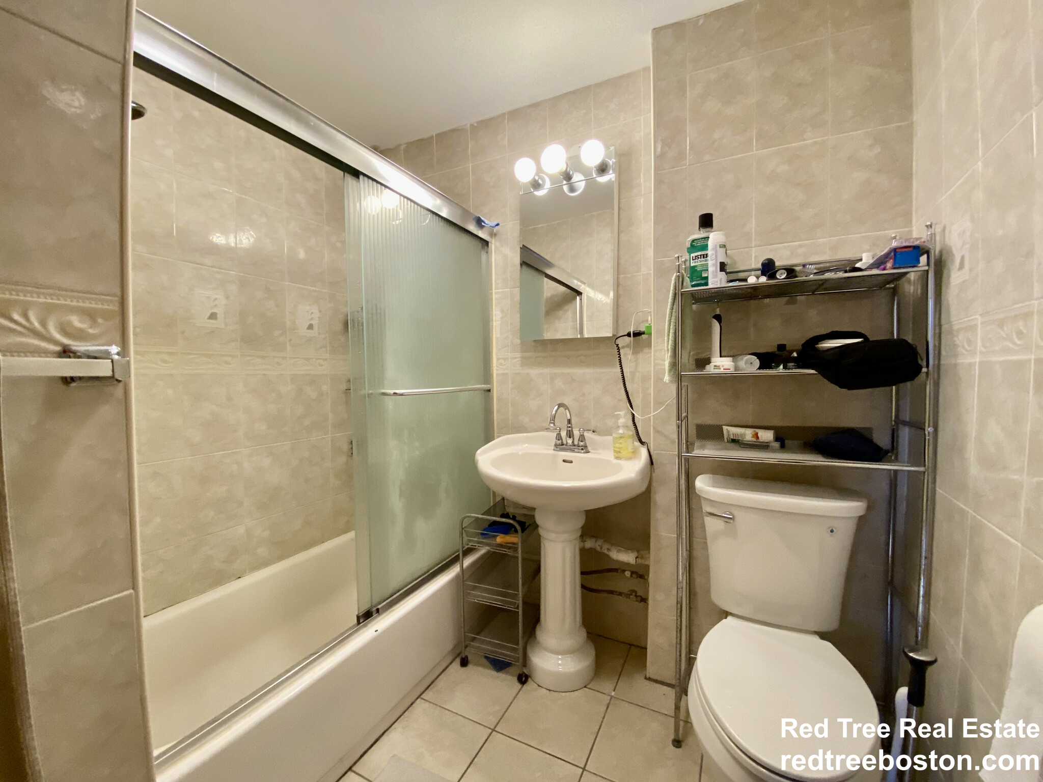 11 Tabor Pl, Brookline Village