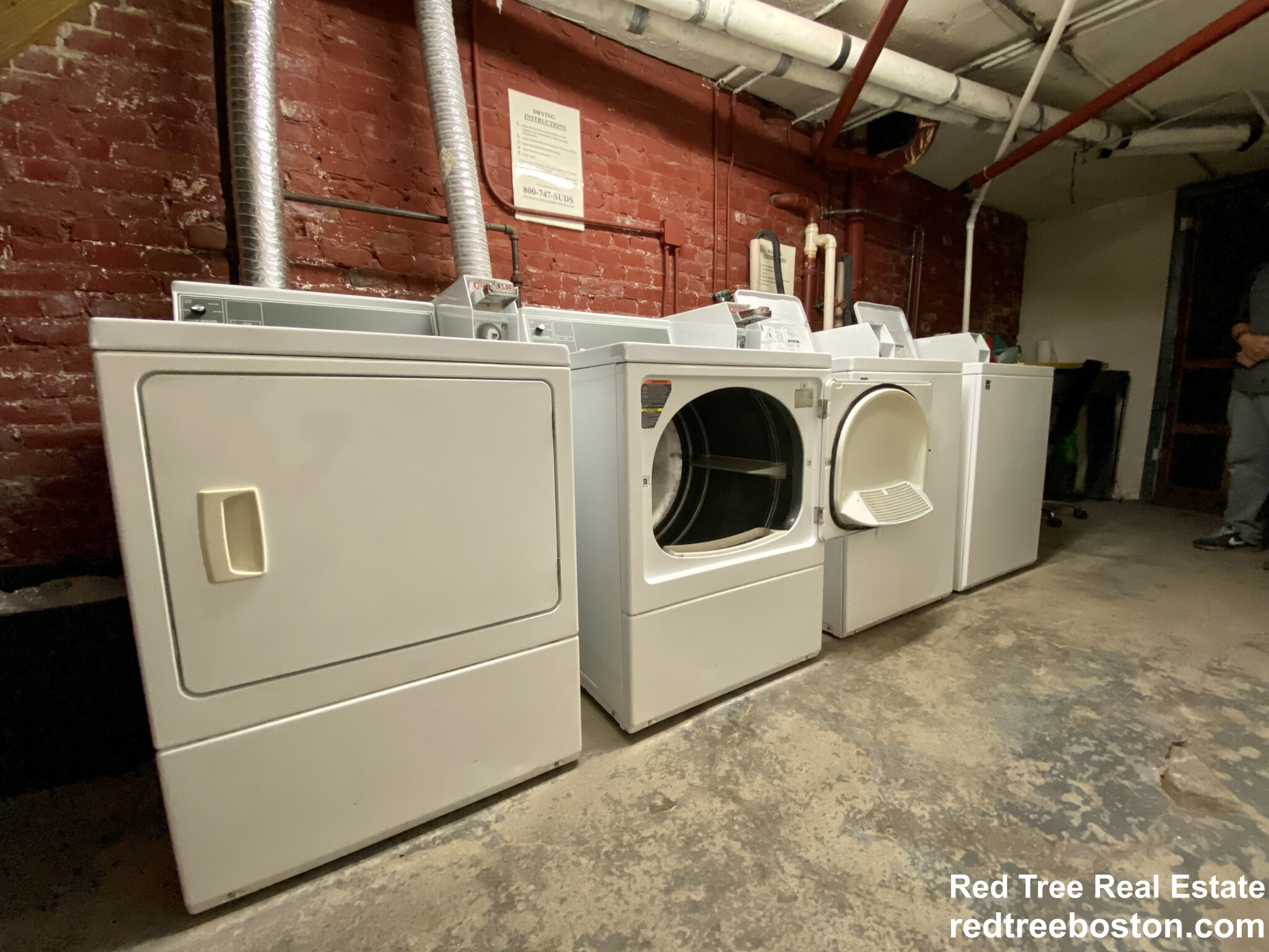 11 Tabor Pl, Brookline Village