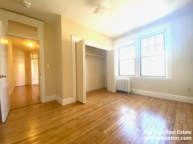 374 Chestnut Hill Ave, Brighton