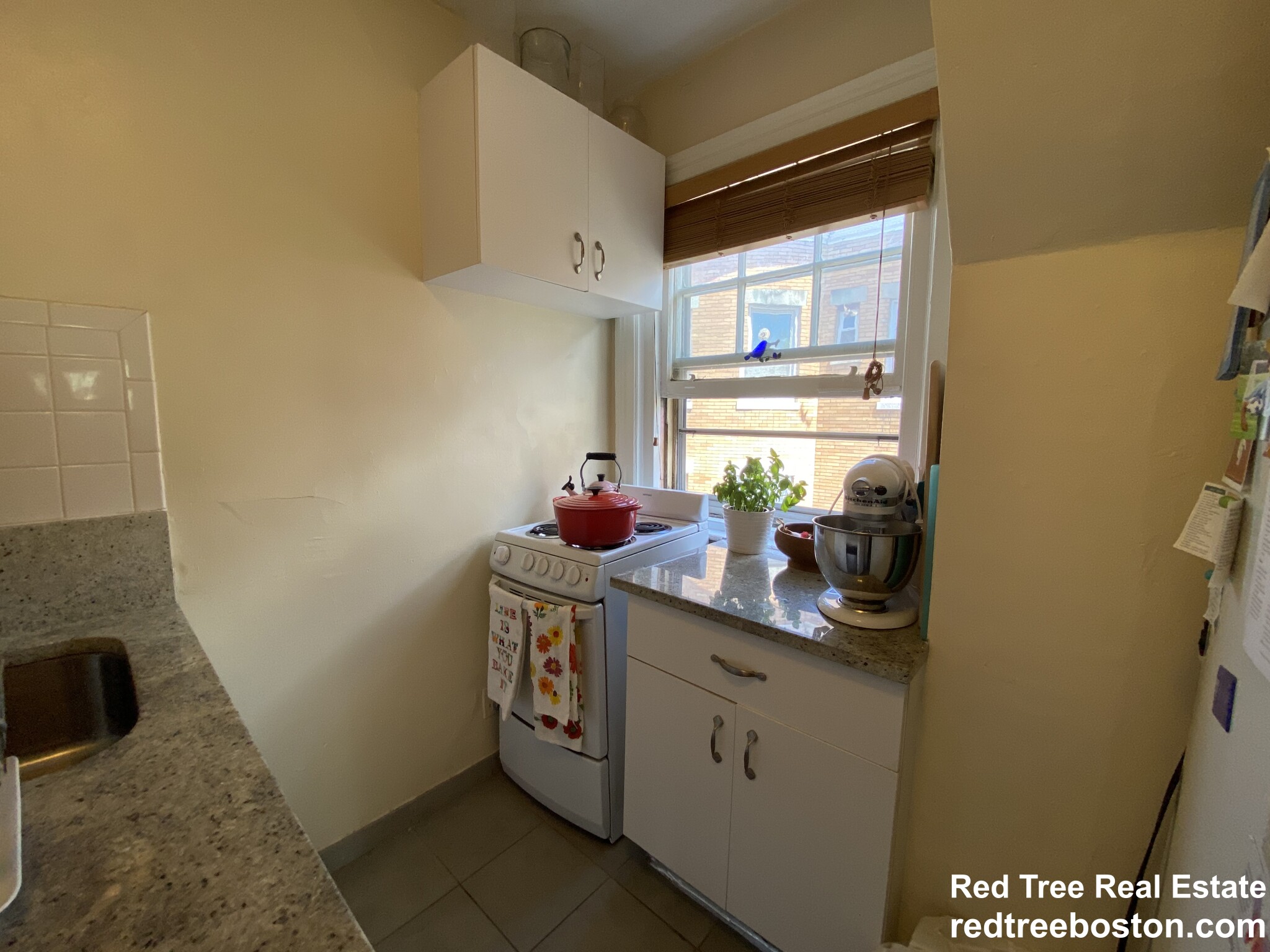 1748 Beacon St, Brookline Hills