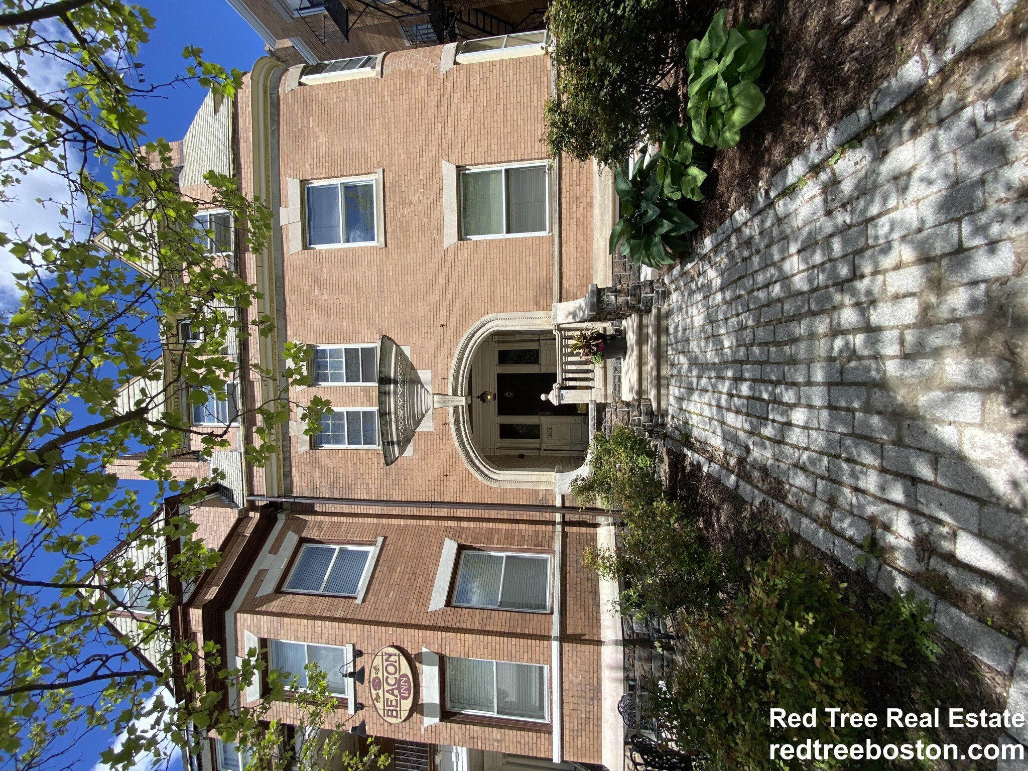 1748 Beacon St, Brookline Hills