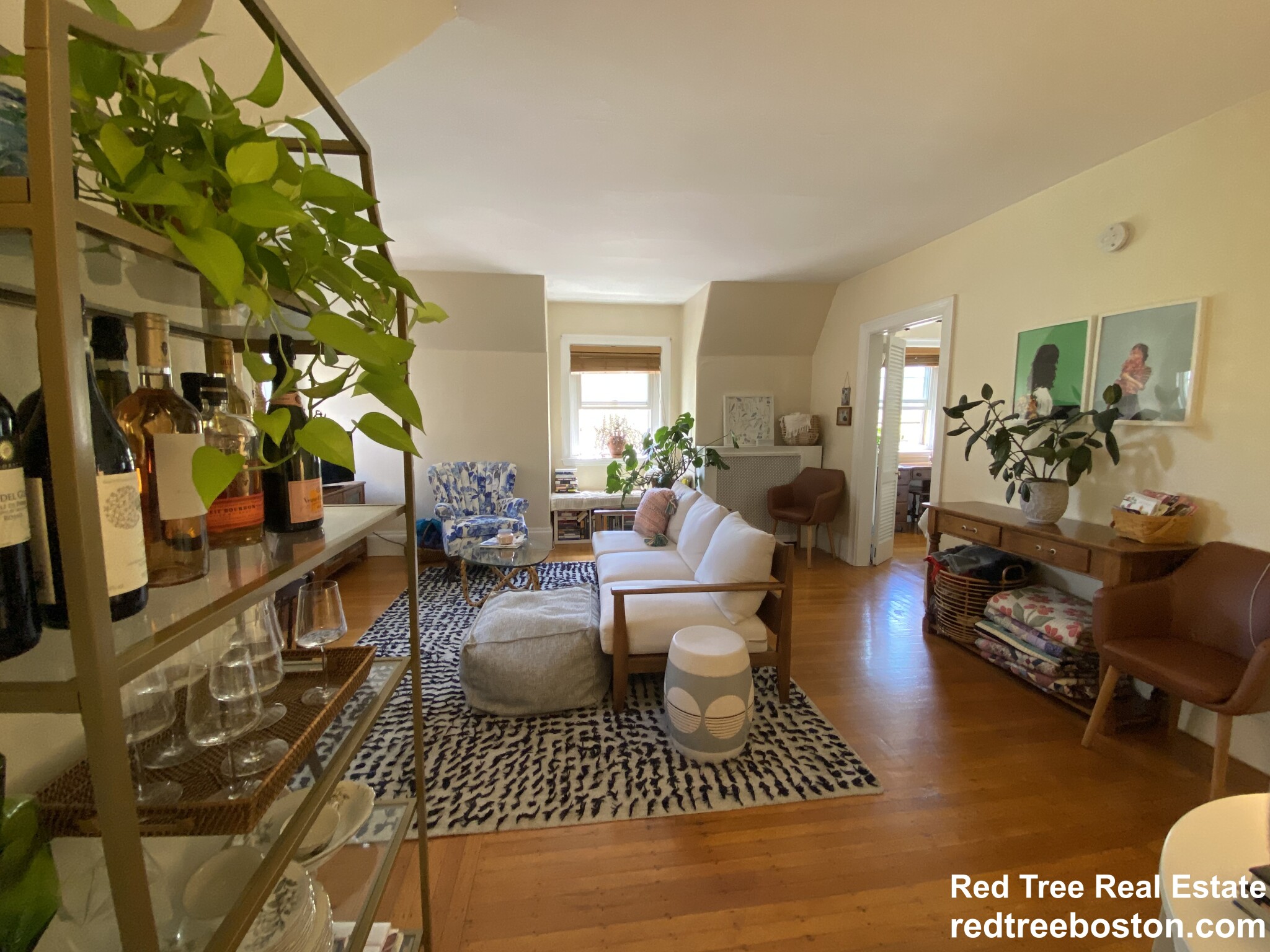 1748 Beacon St, Brookline Hills