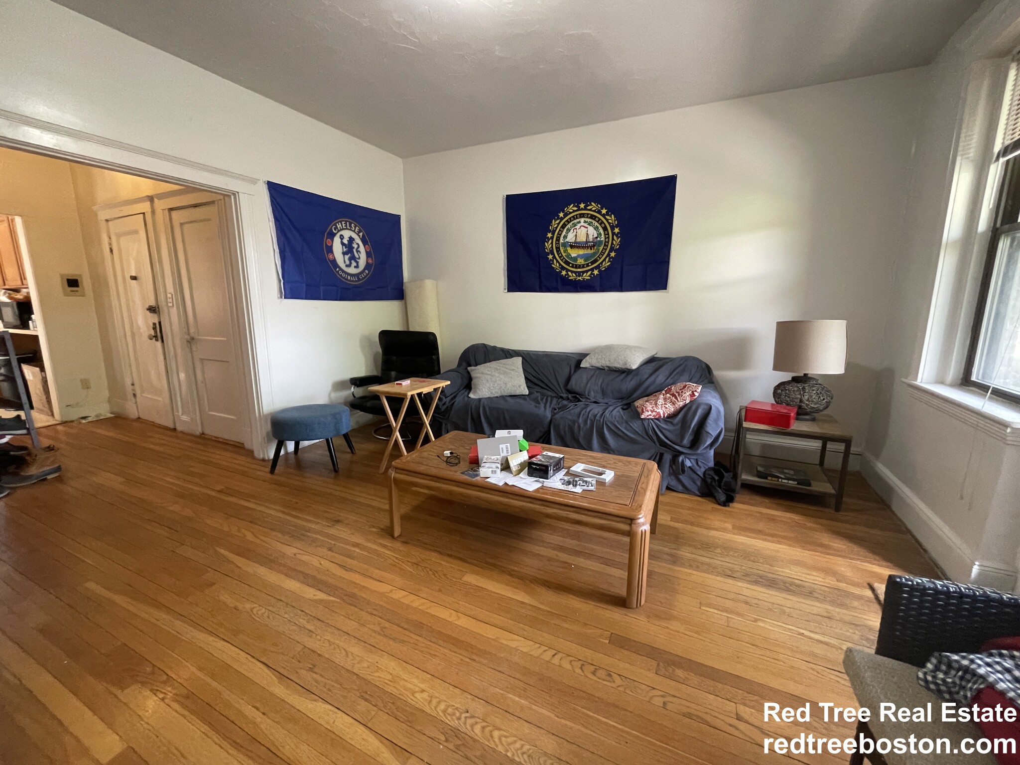 35 Mount Hood Rd, Brighton