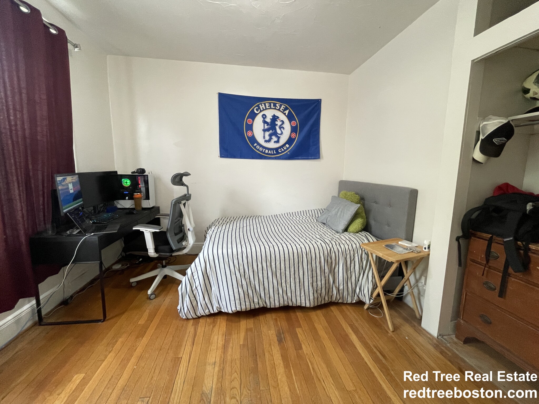 35 Mount Hood Rd, Brighton