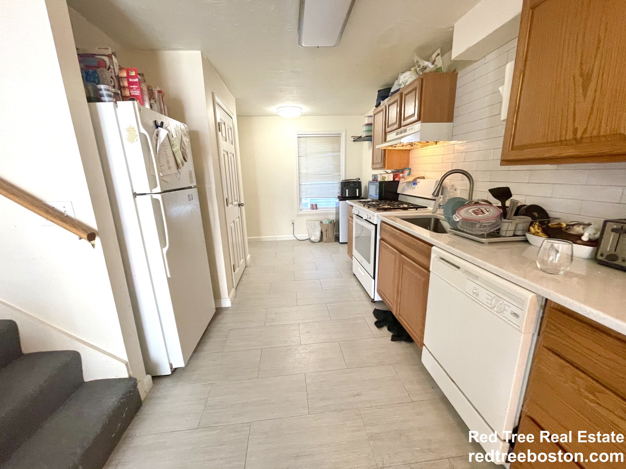 24 Lawn St, Mission Hill