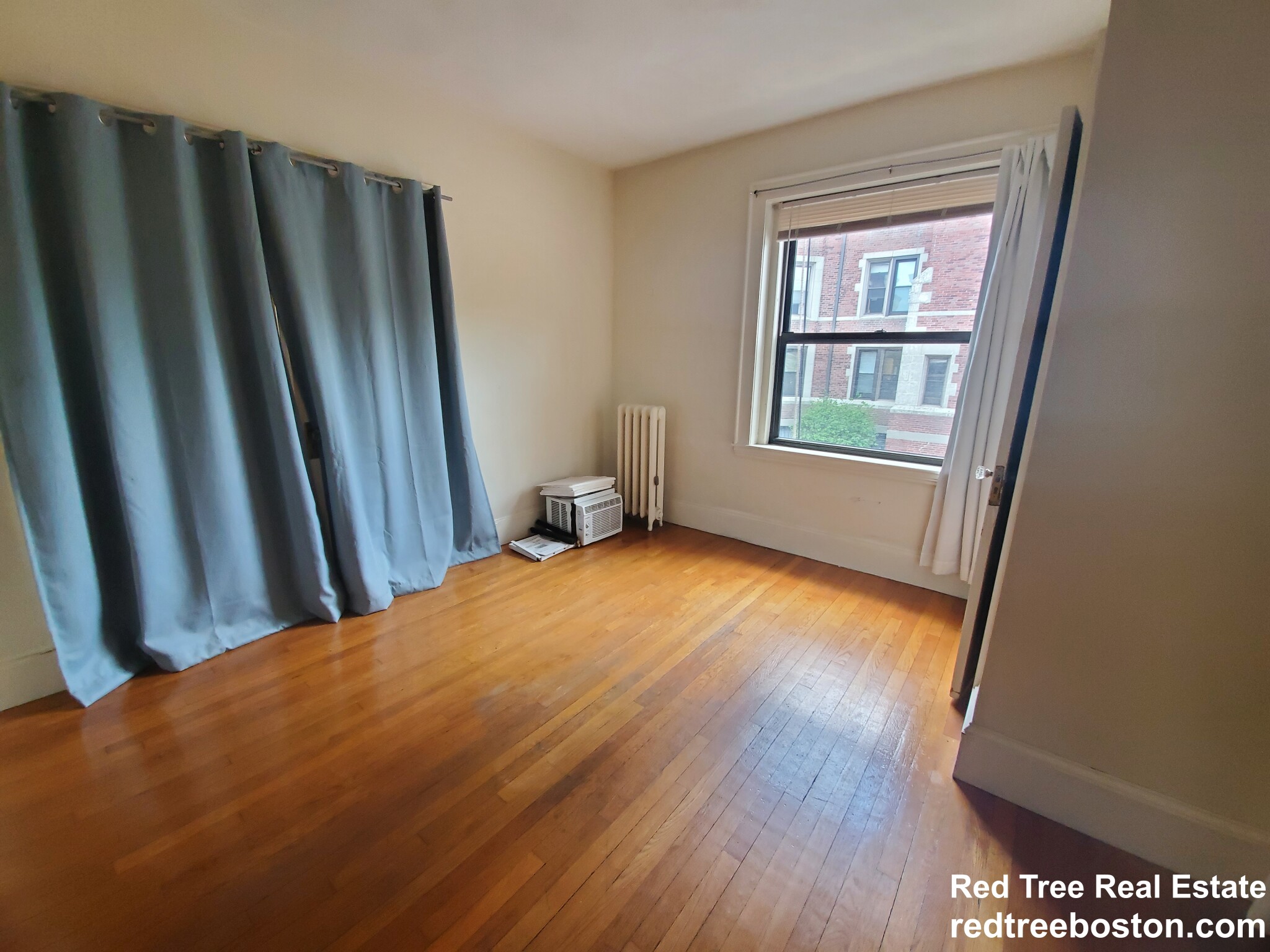 1474 Commonwealth Ave, Brighton