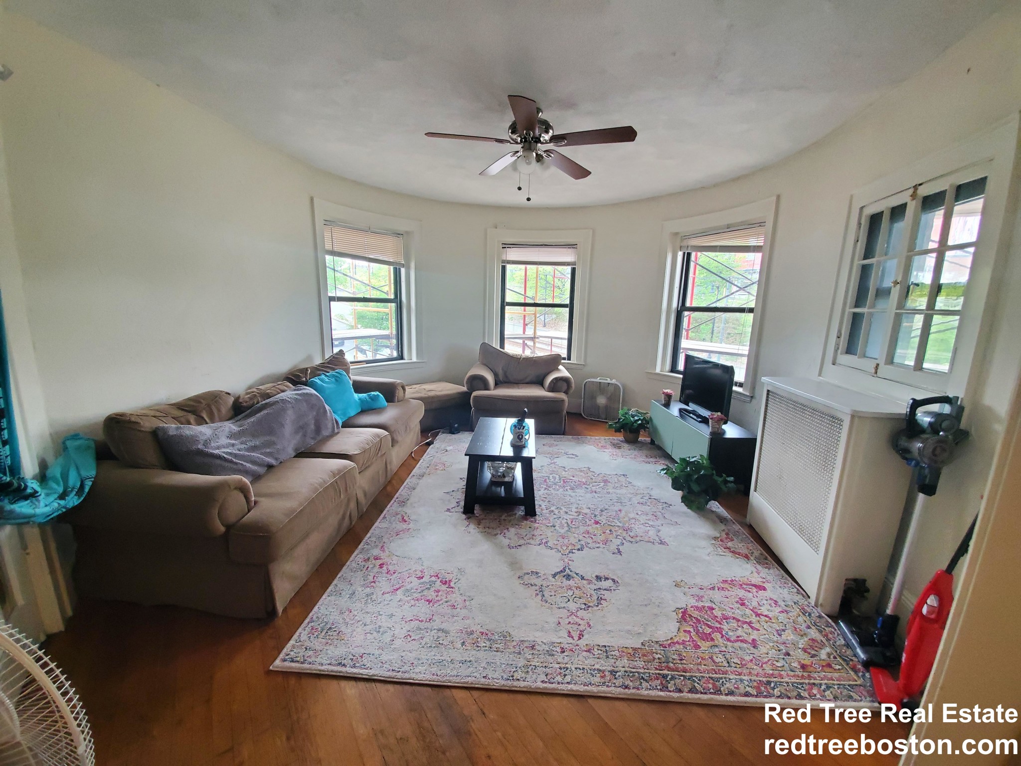 1474 Commonwealth Ave, Brighton