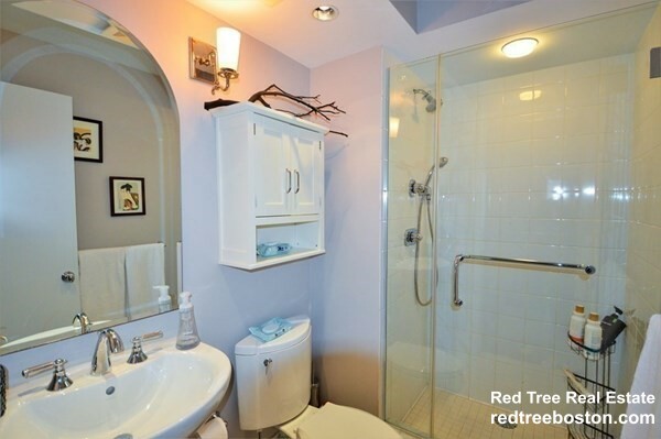 165 Tremont St, Back Bay