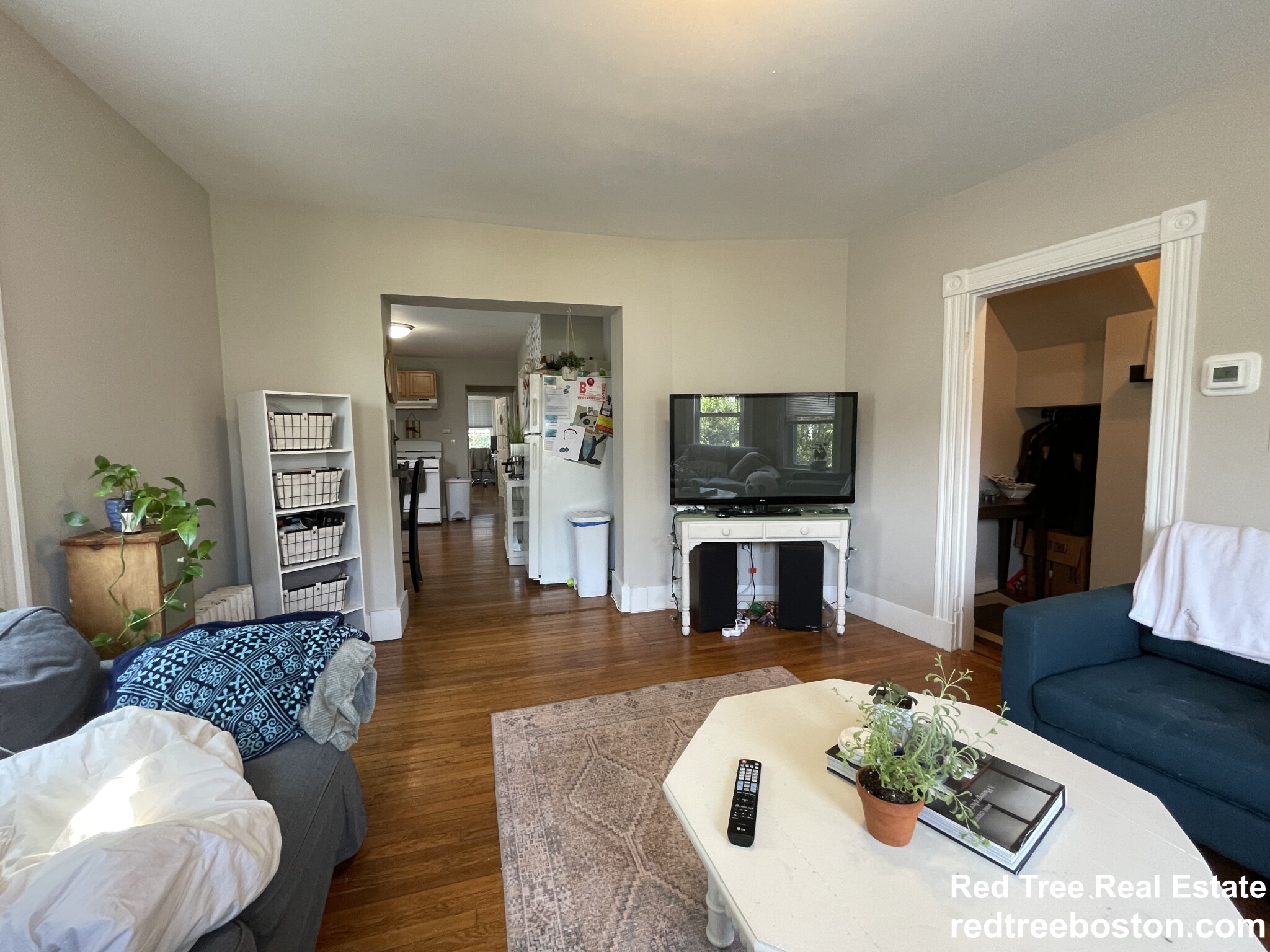 3 bed, 1 bath apartment for rent at 166 Albion St Unit 1, Davis Square — photo 5 of 23