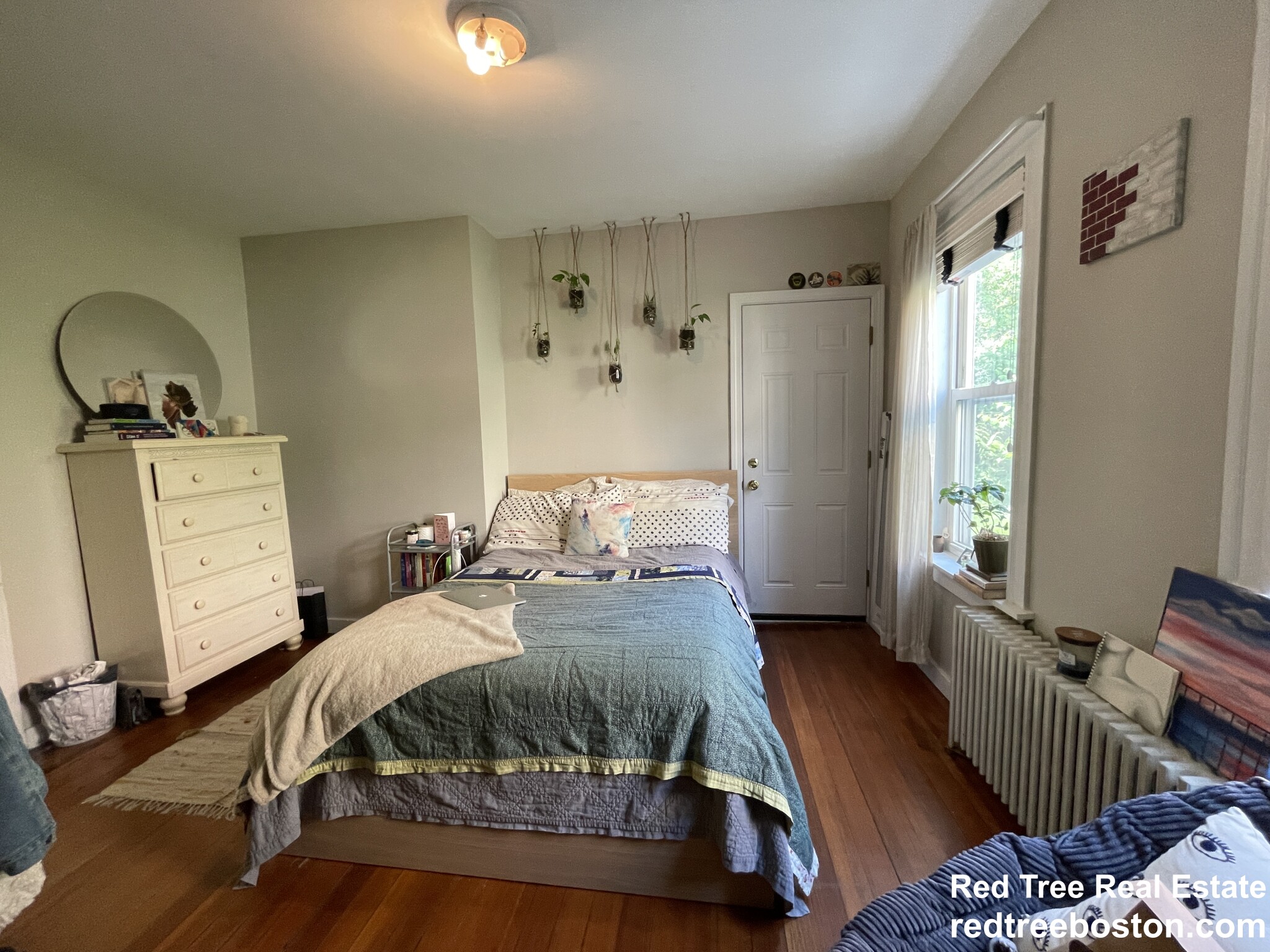3 bed, 1 bath apartment for rent at 166 Albion St Unit 1, Davis Square — photo 18 of 23