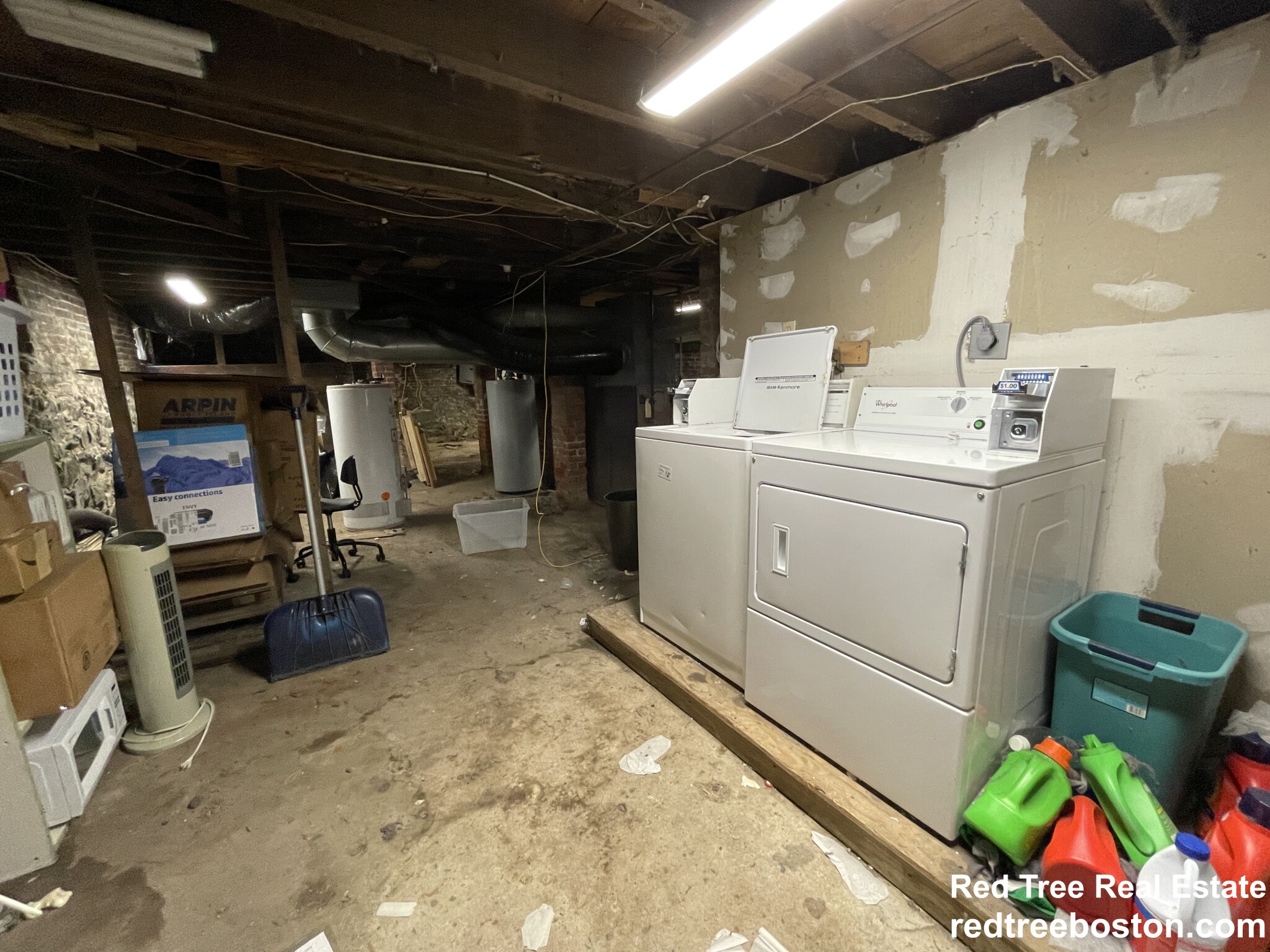 3 bed, 1 bath apartment for rent at 166 Albion St Unit 1, Davis Square — photo 22 of 23