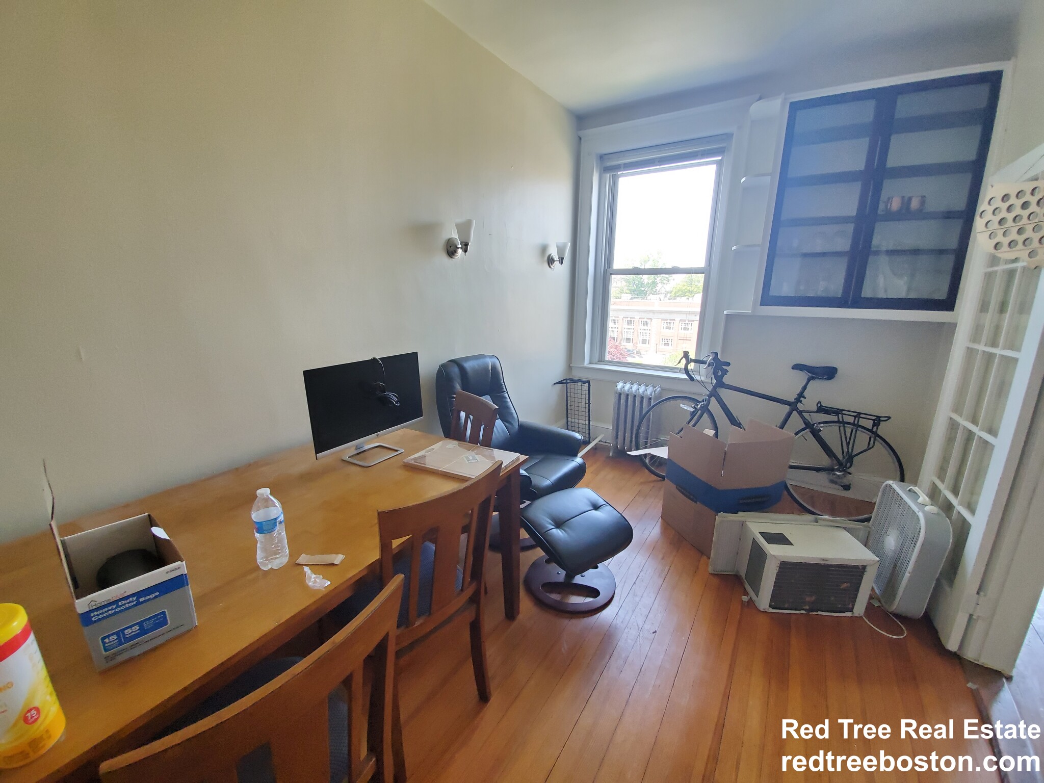 31 Herrick Rd, Newton Center