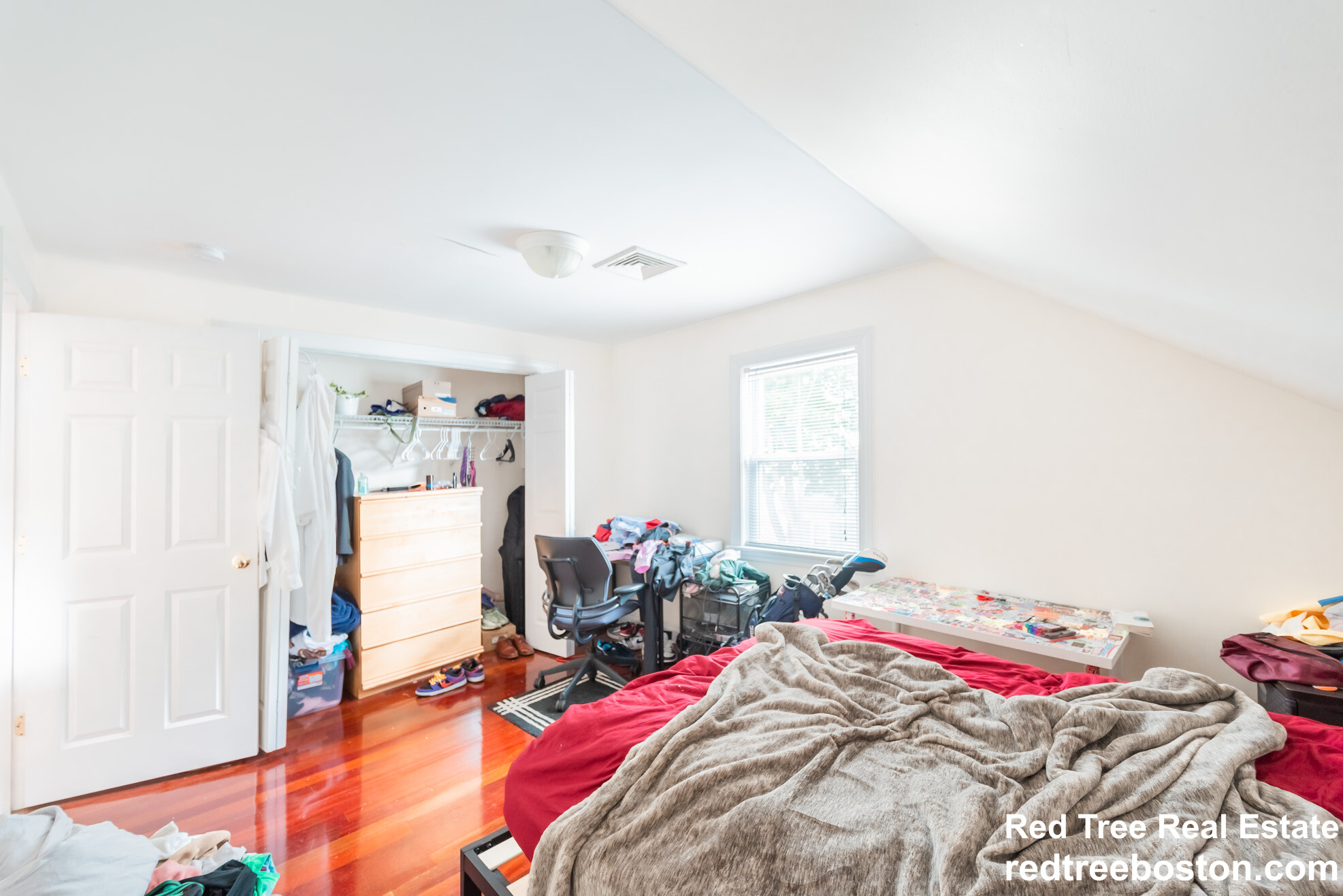 14 Duval St, Brighton