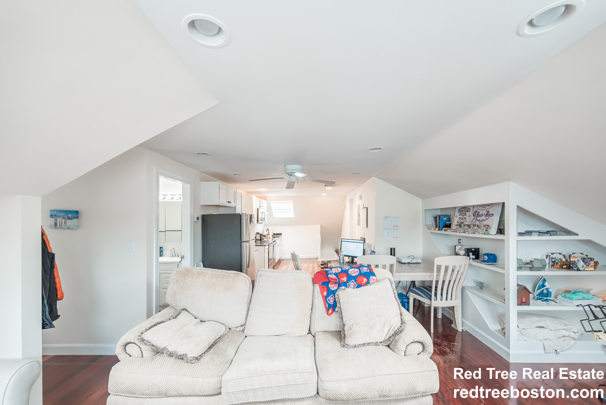 14 Duval St, Brighton