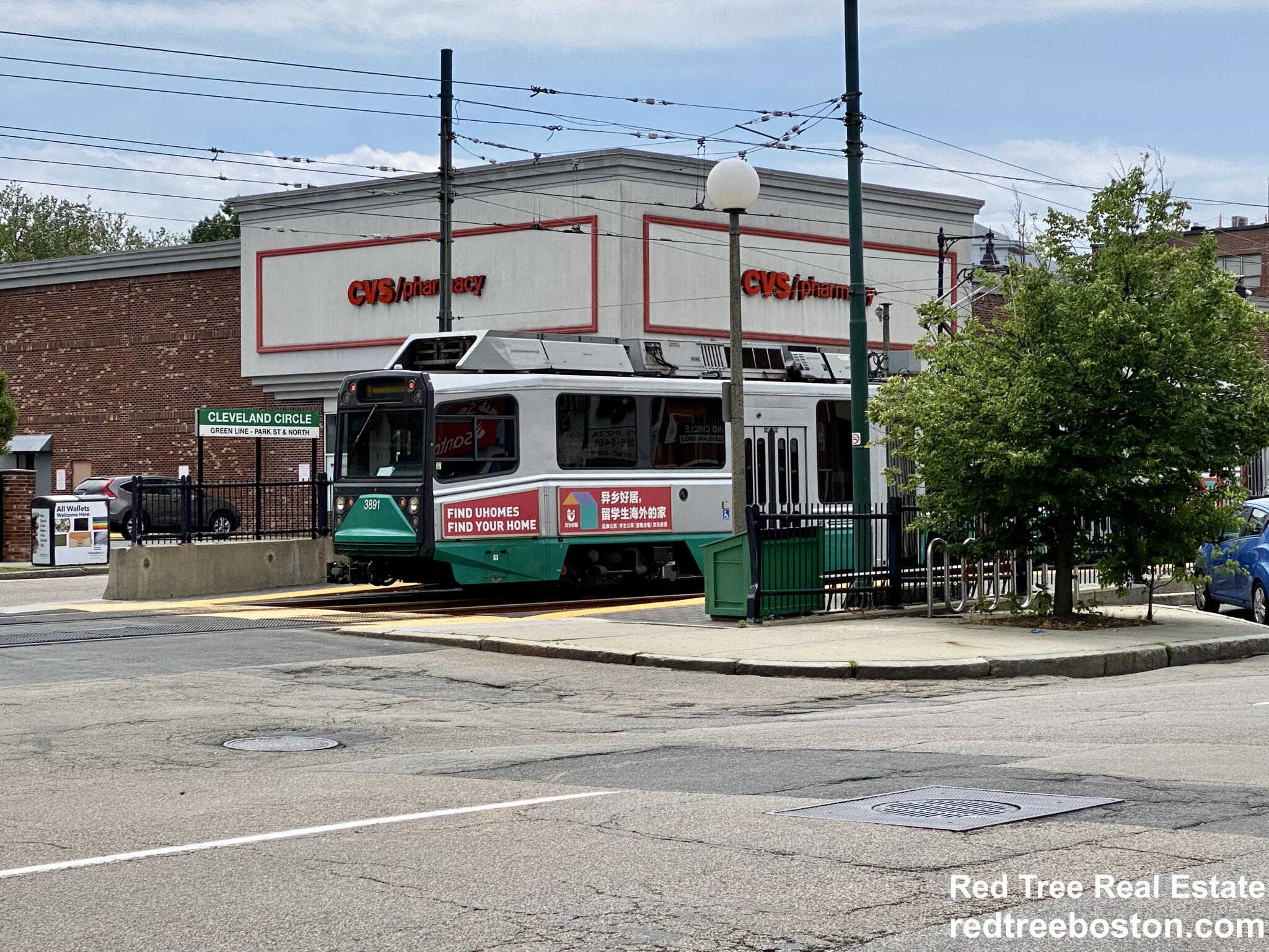 1908 Beacon St, Chestnut Hill