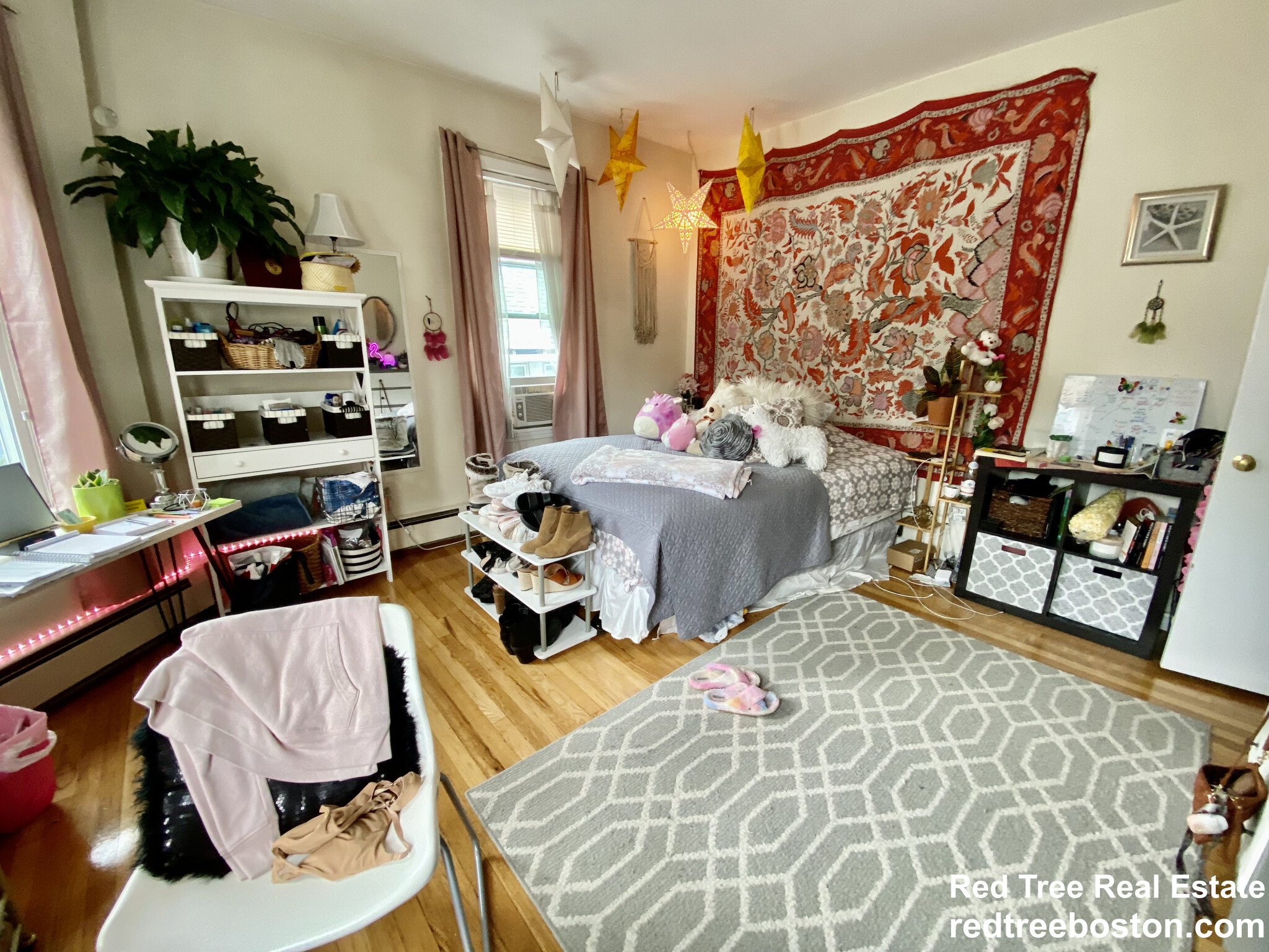 1498 Centre St, Roslindale