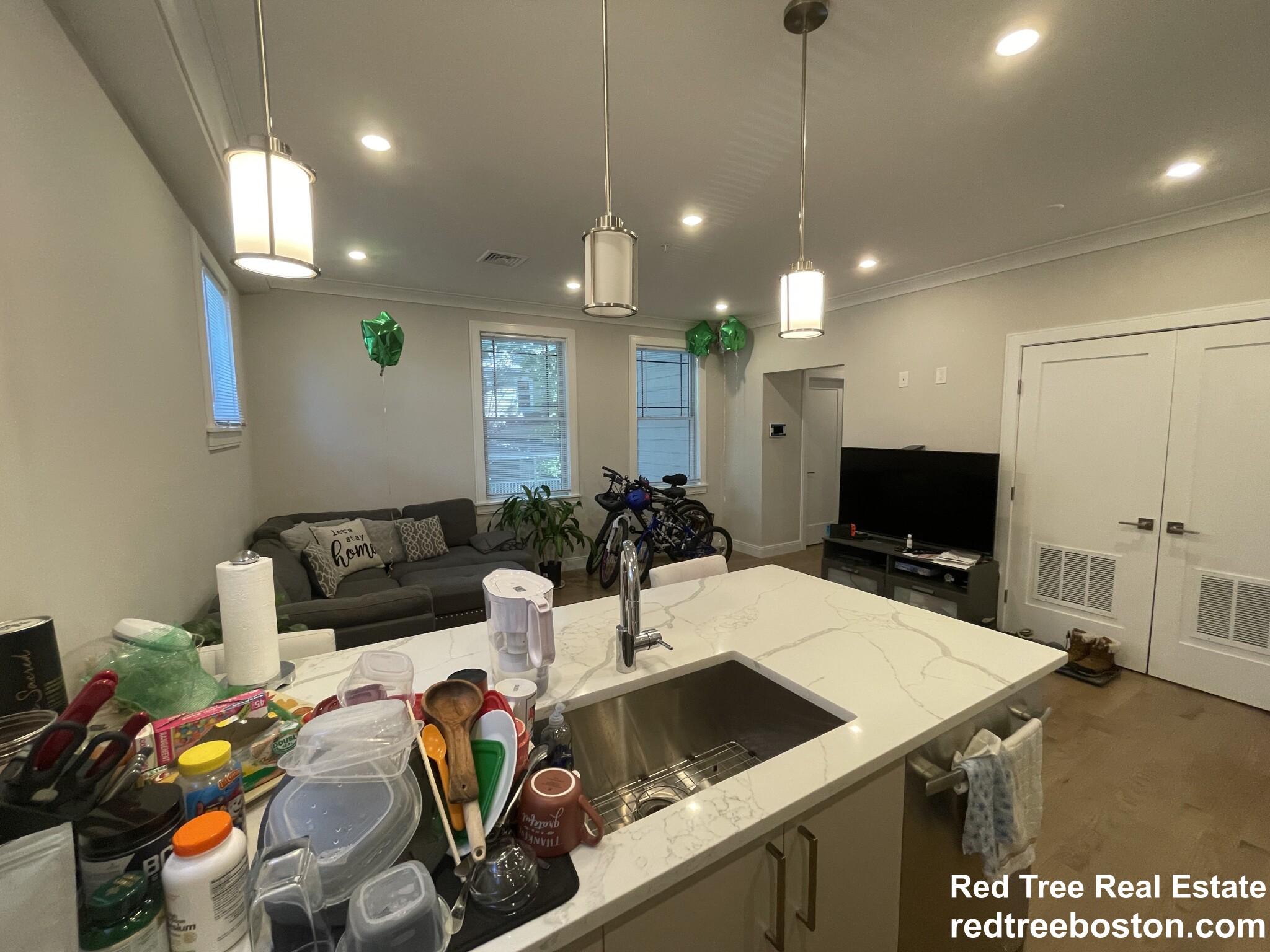 2 bed, 1 bath apartment for rent at 9 Mansfield St Unit 3, Allston — photo 8 of 23