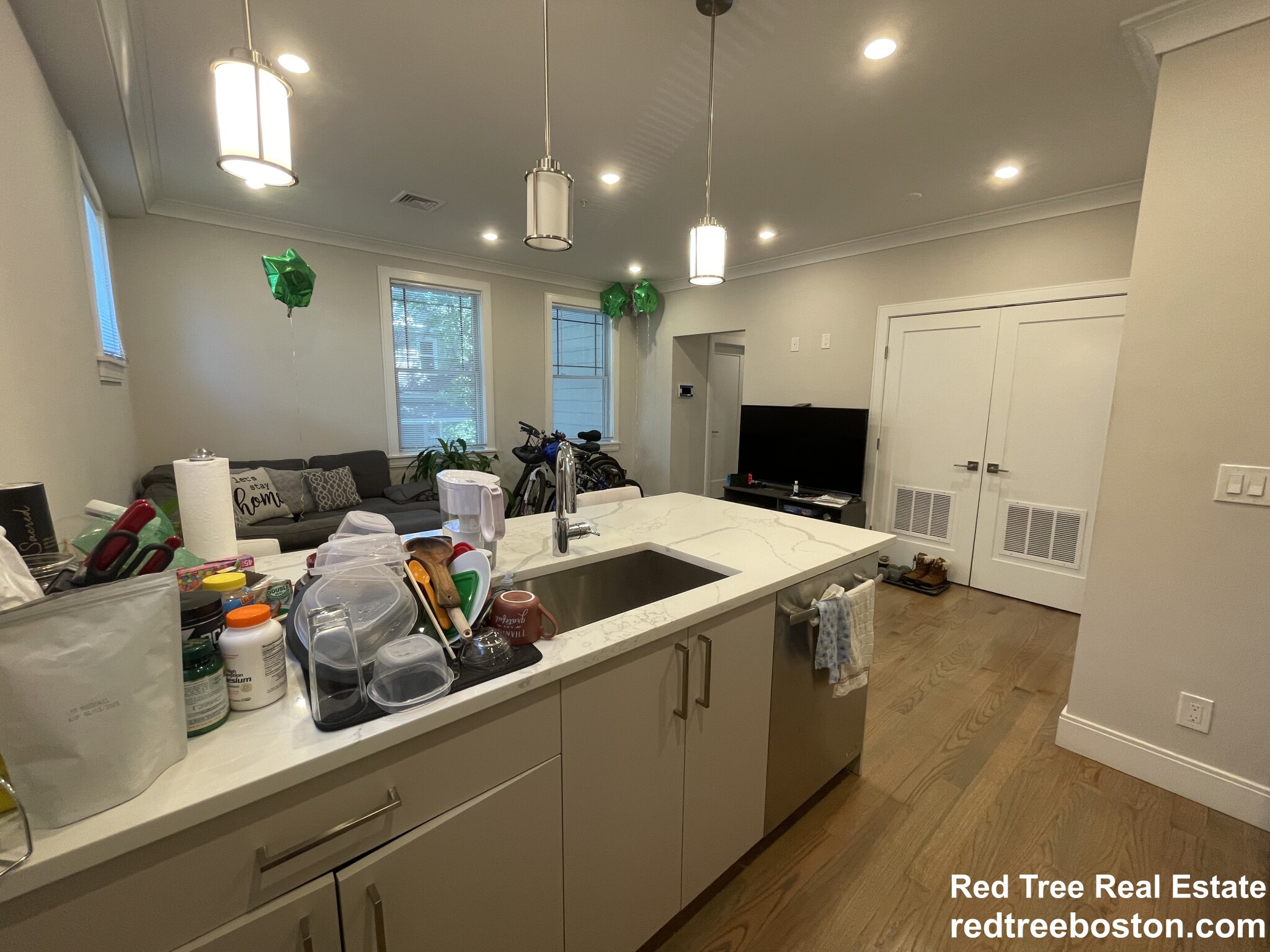 2 bed, 1 bath apartment for rent at 9 Mansfield St Unit 3, Allston — photo 7 of 23