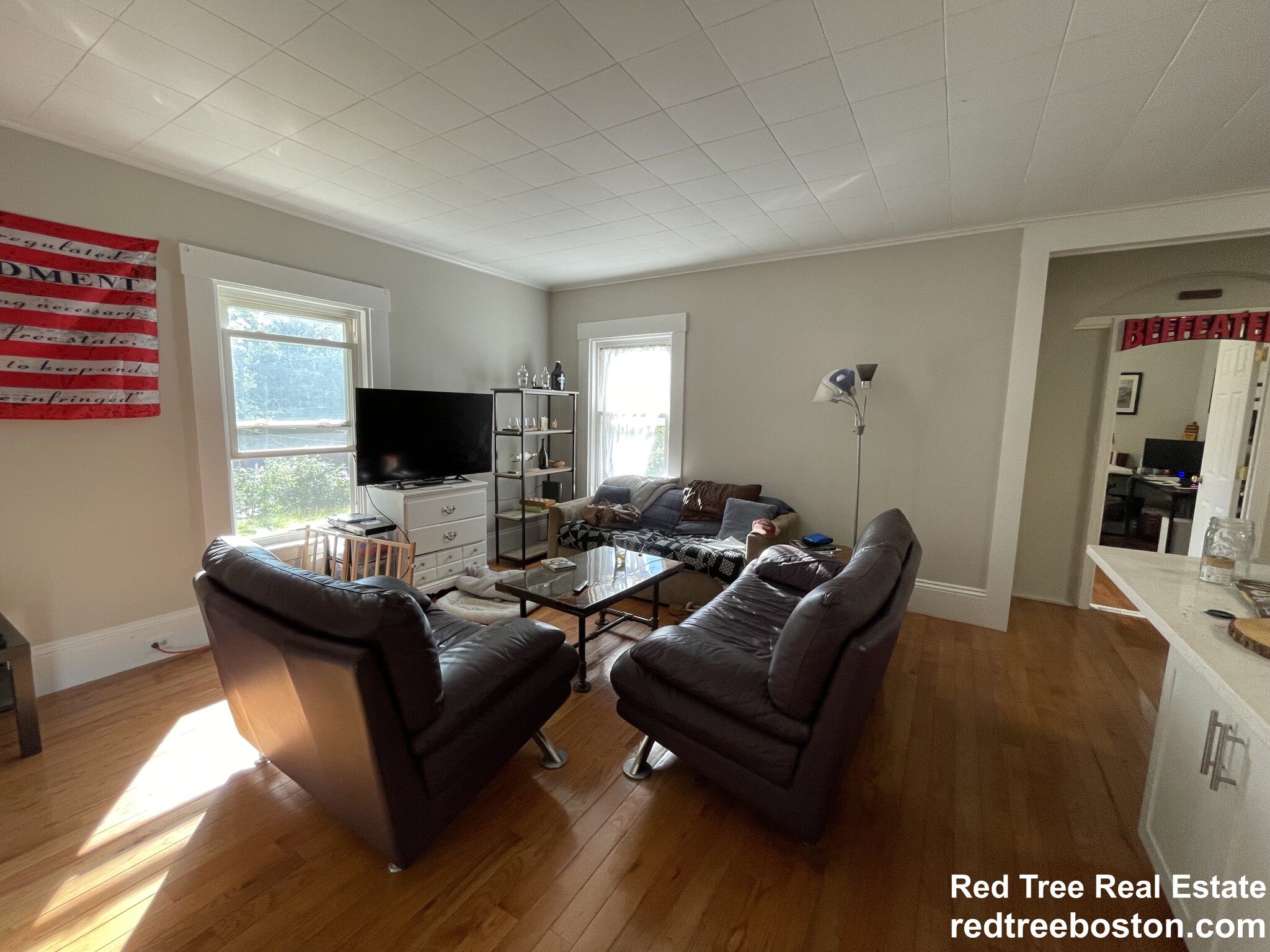 2 Lexington St, Woburn