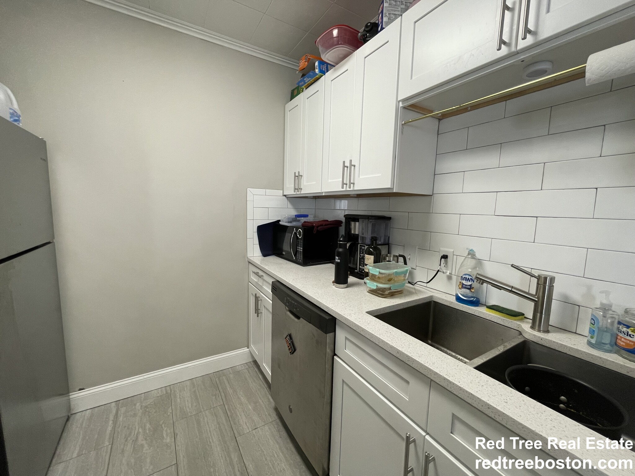 2 Lexington St, Woburn