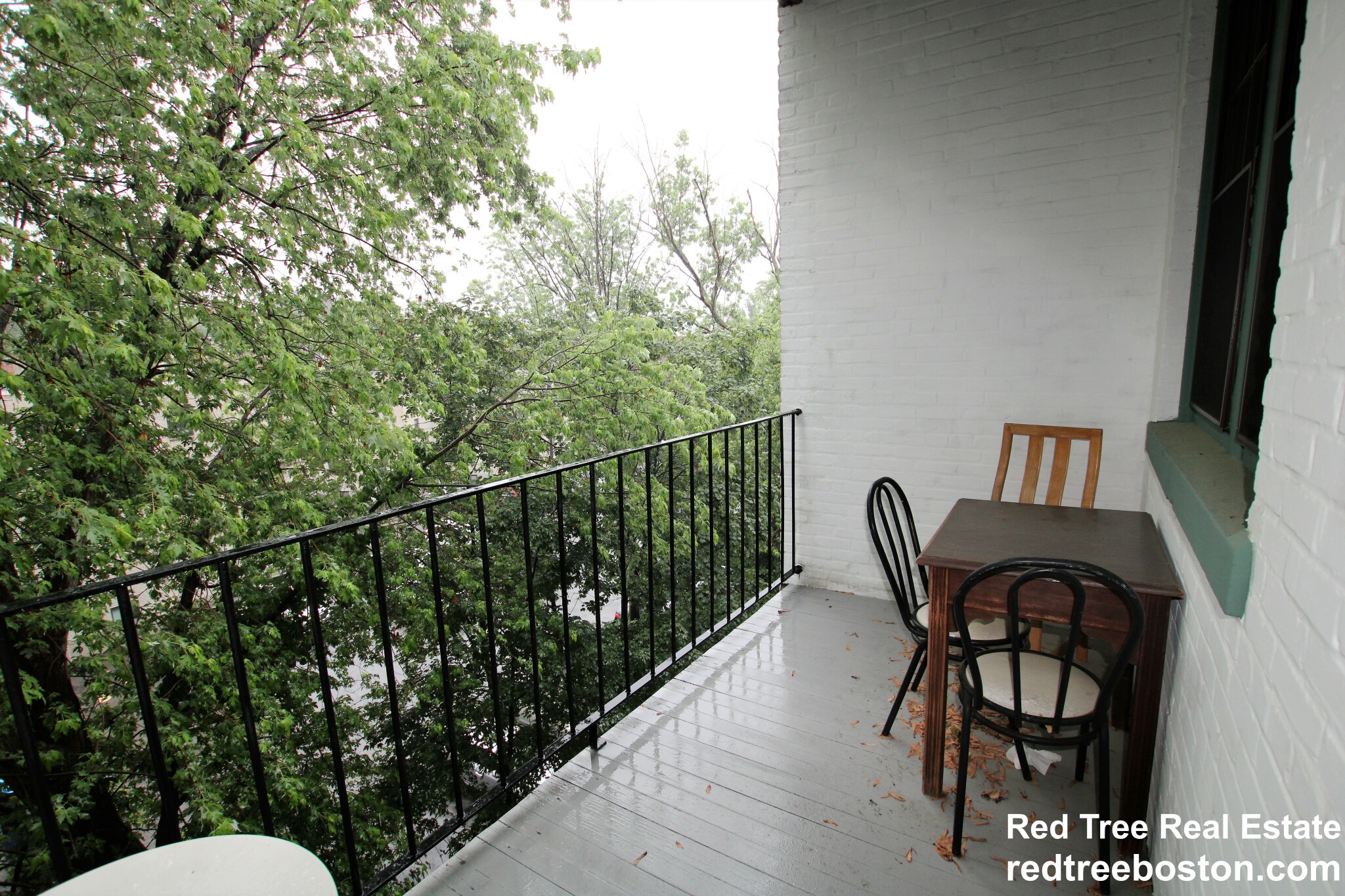 3 bed, 1 bath apartment for rent at 427 Washington St Unit 6, Brookline Village — photo 12 of 15